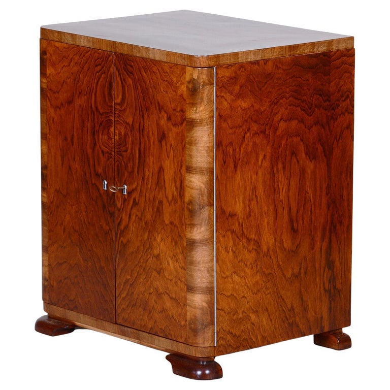 Small Art Deco Cabinet Made in 1920s Czechia, Restored at 1stDibs