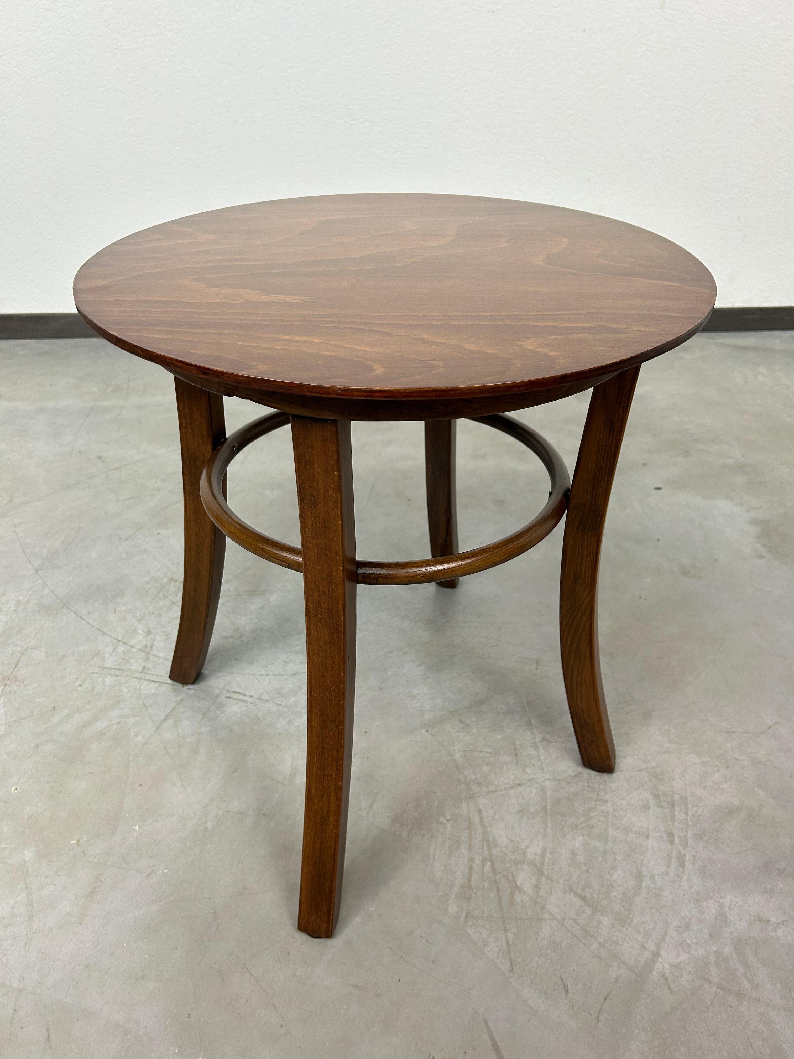 Mid-20th Century Small art deco coffee table For Sale