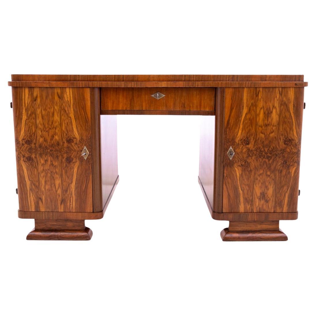 Petit bureau Art déco, Pologne, vers 1920. en vente