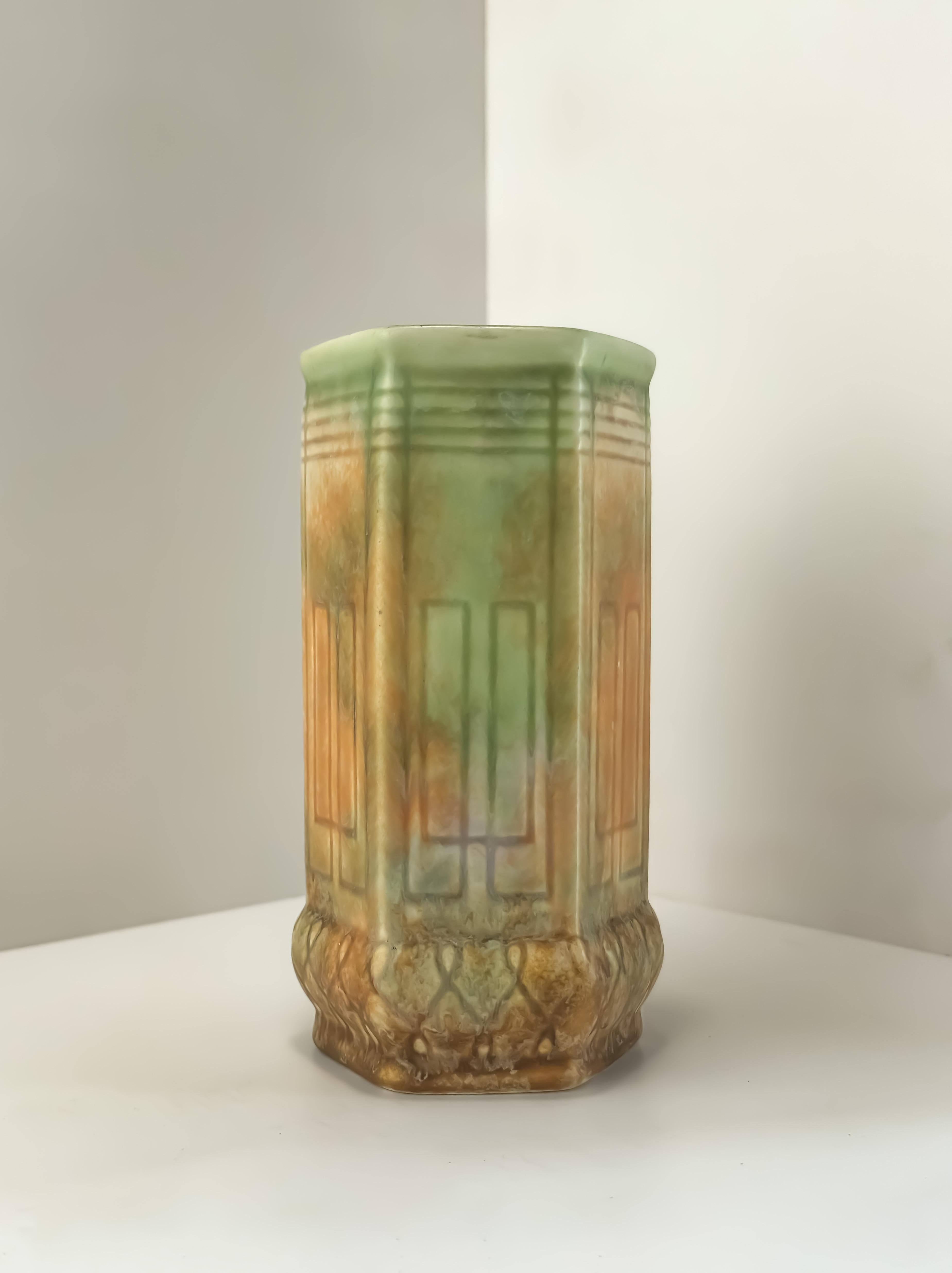 1930s Orange and Green Art Deco Ceramic Drip-Ware Vase by Beswick England In Good Condition In Glasgow, GB