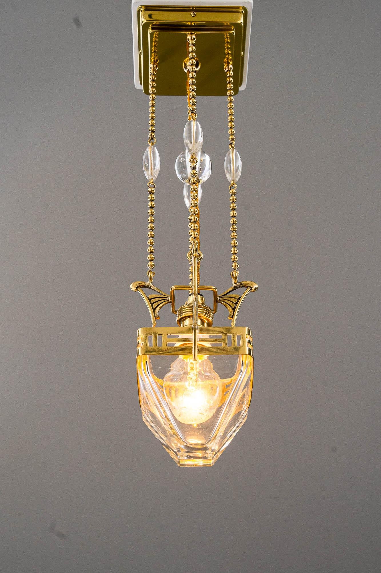Hängeleuchte im Art déco-Stil mit Vienna aus klarem geschliffenem Glas, um 1920 im Angebot 8