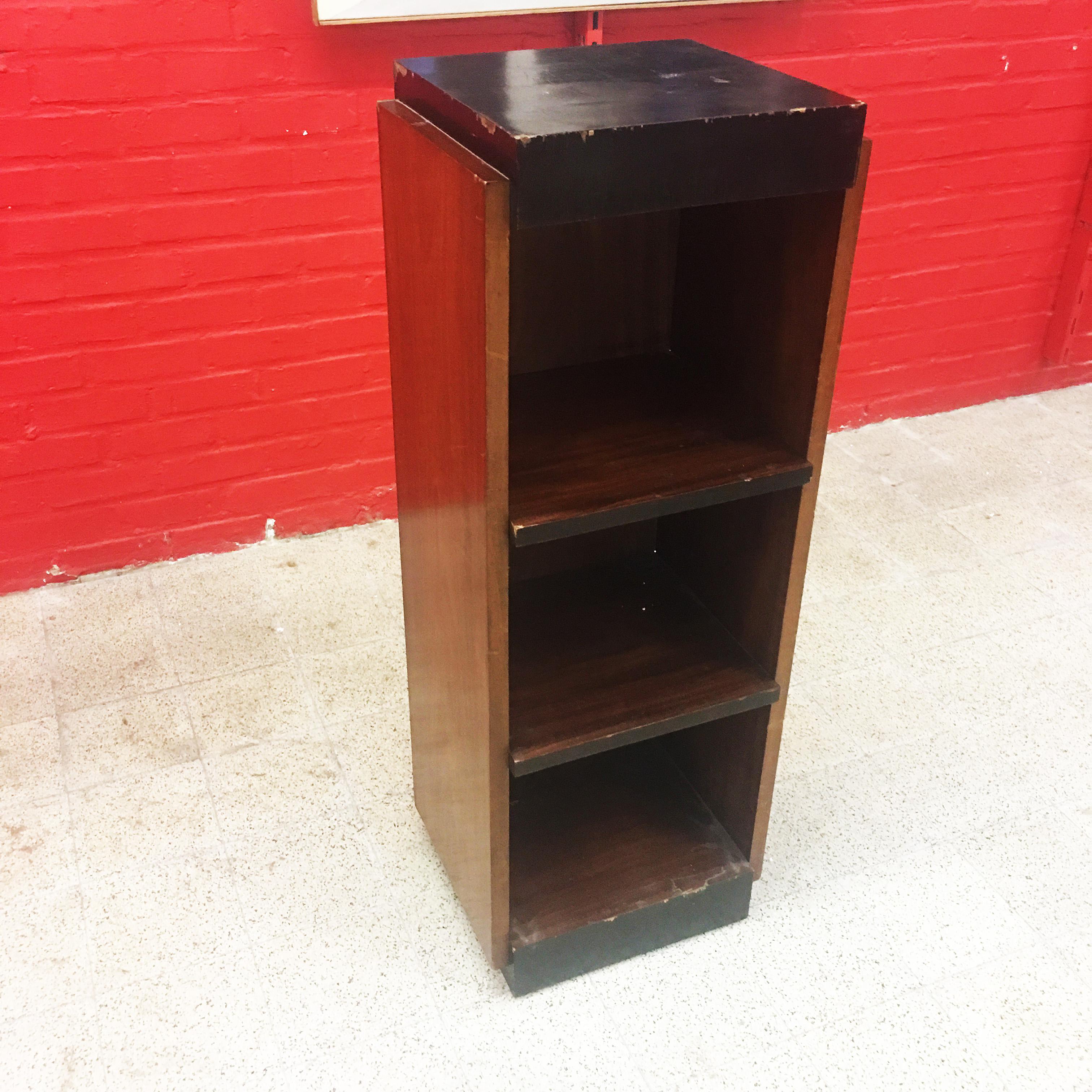 French Small Art Deco Library in Mahogany and Macassar Ebony, circa 1930 For Sale