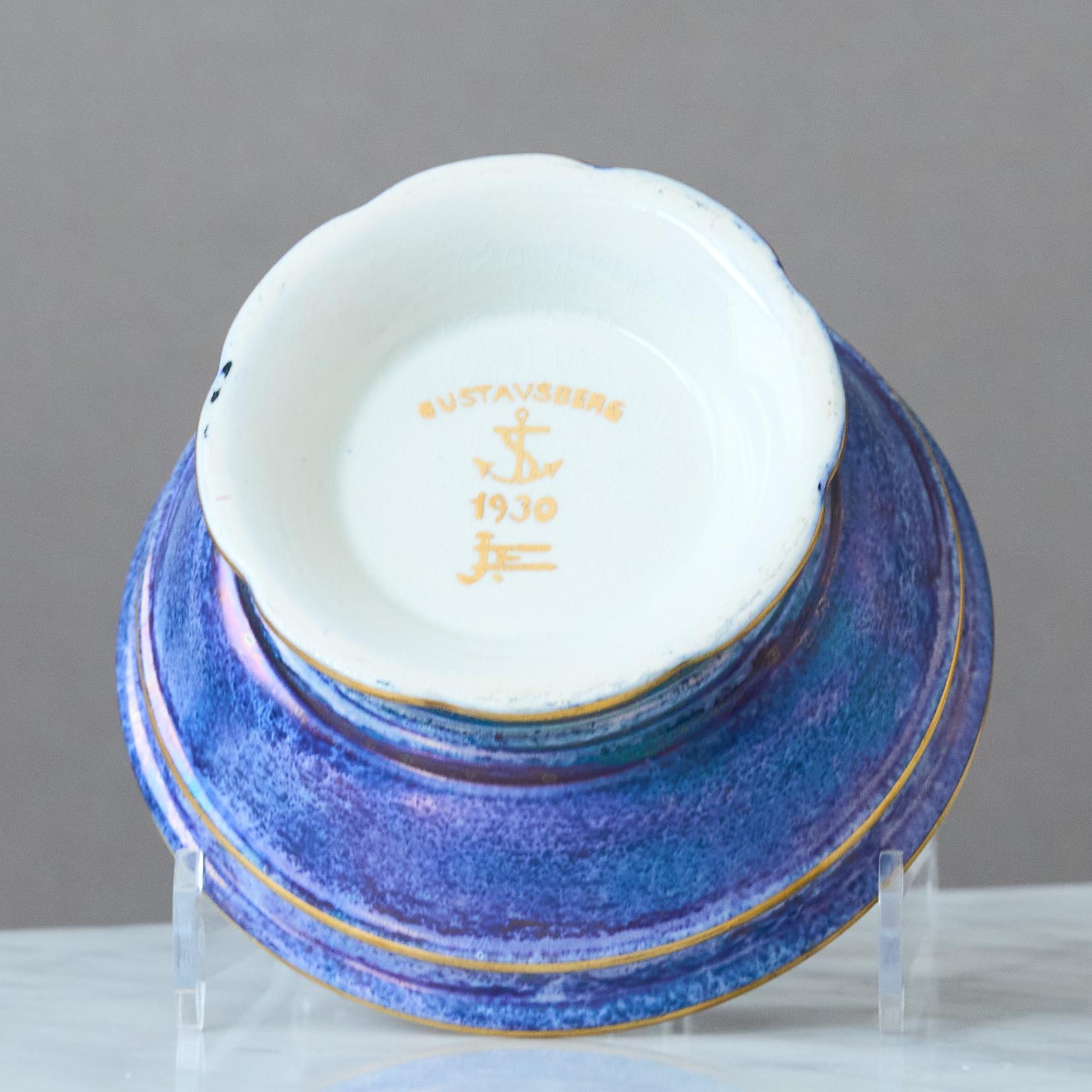 Ceramic Small Art Deco Lustre Lidded Bowl by Josef Ekberg for Gustavsberg, Sweden, 1930. For Sale