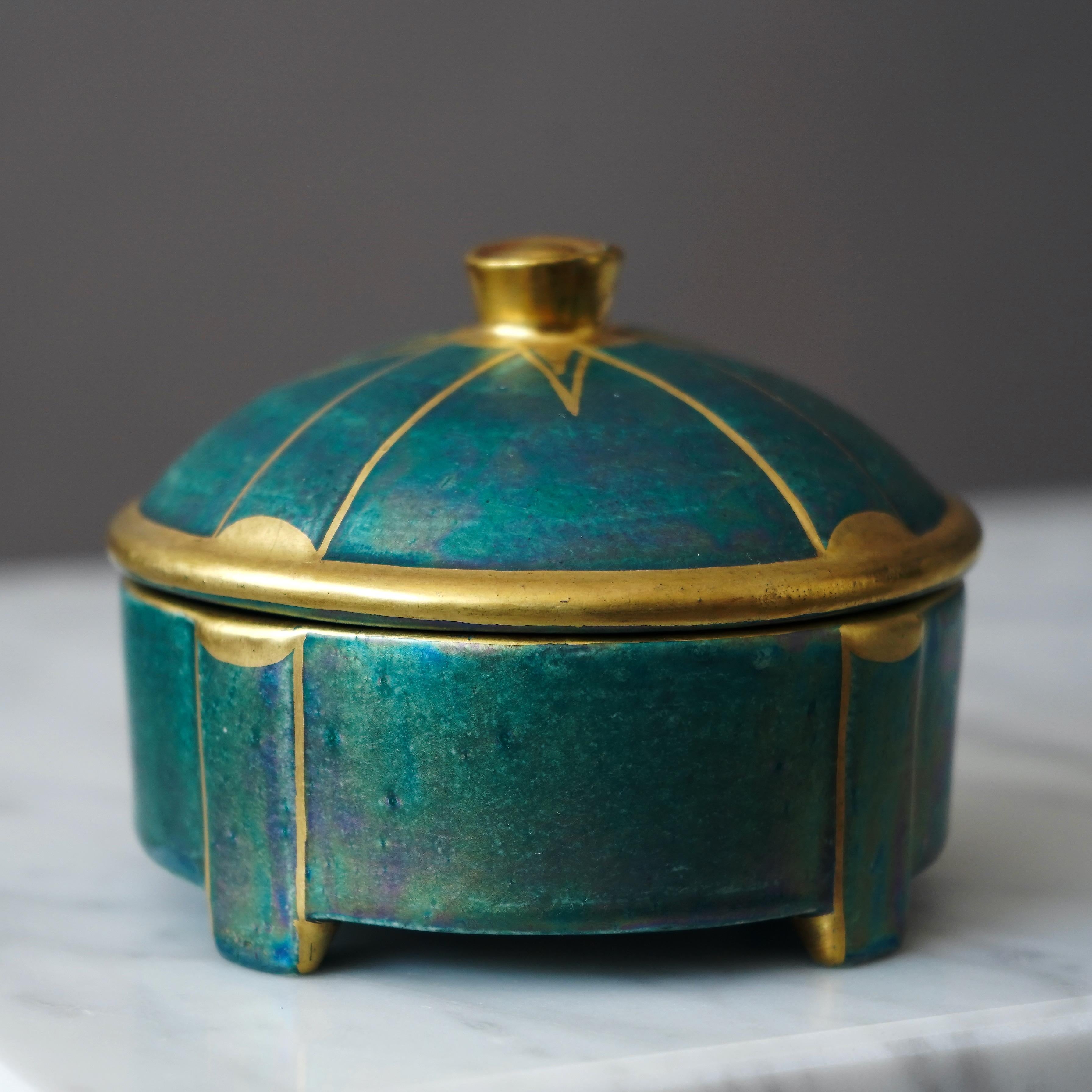 Small Art Deco Lustre Lidded Bowl by Josef Ekberg for Gustavsberg, Sweden, 1930s For Sale 4