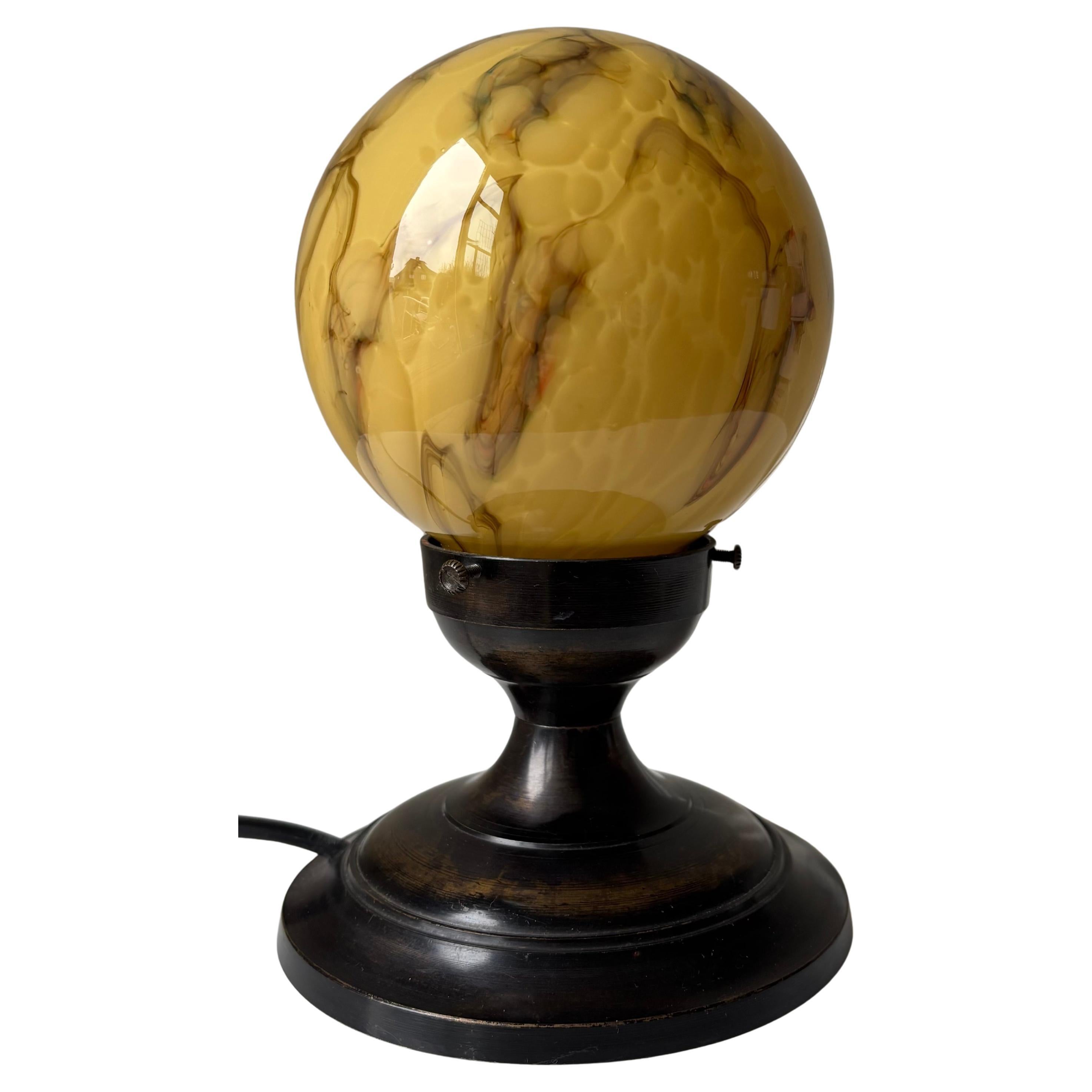 Antigua Lámpara de Mesa Art Decó Globo Jaspeado, Años 30