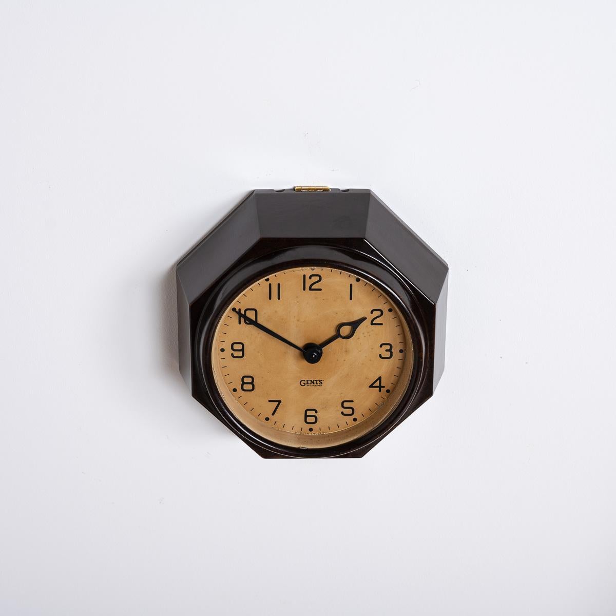 Small Art Deco Octagonal Bakelite Wall Clock by Gents of Leicester For Sale 2