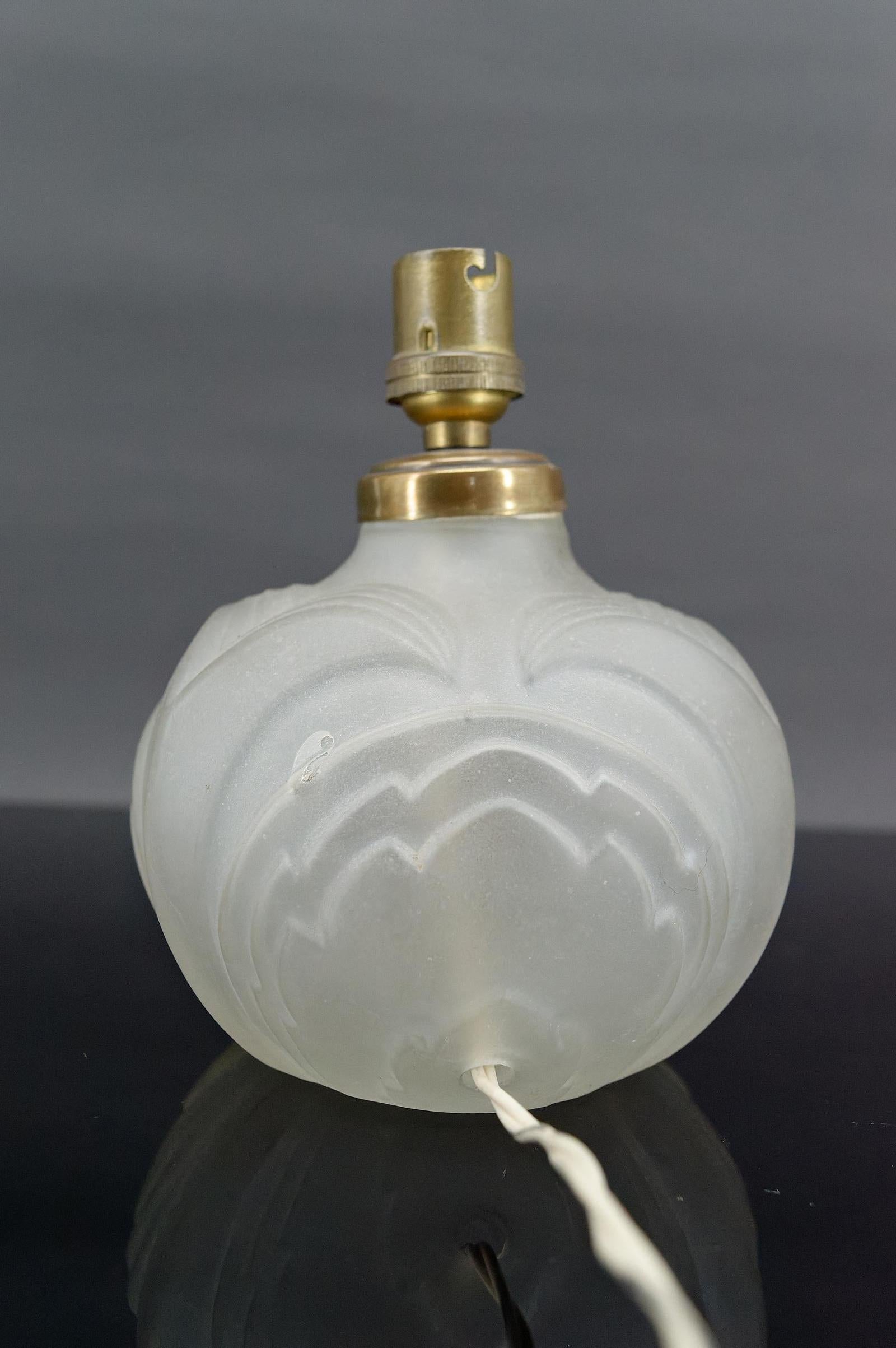 Molded Small Art Deco pressed-molded glass lamp, France, circa 1925 For Sale