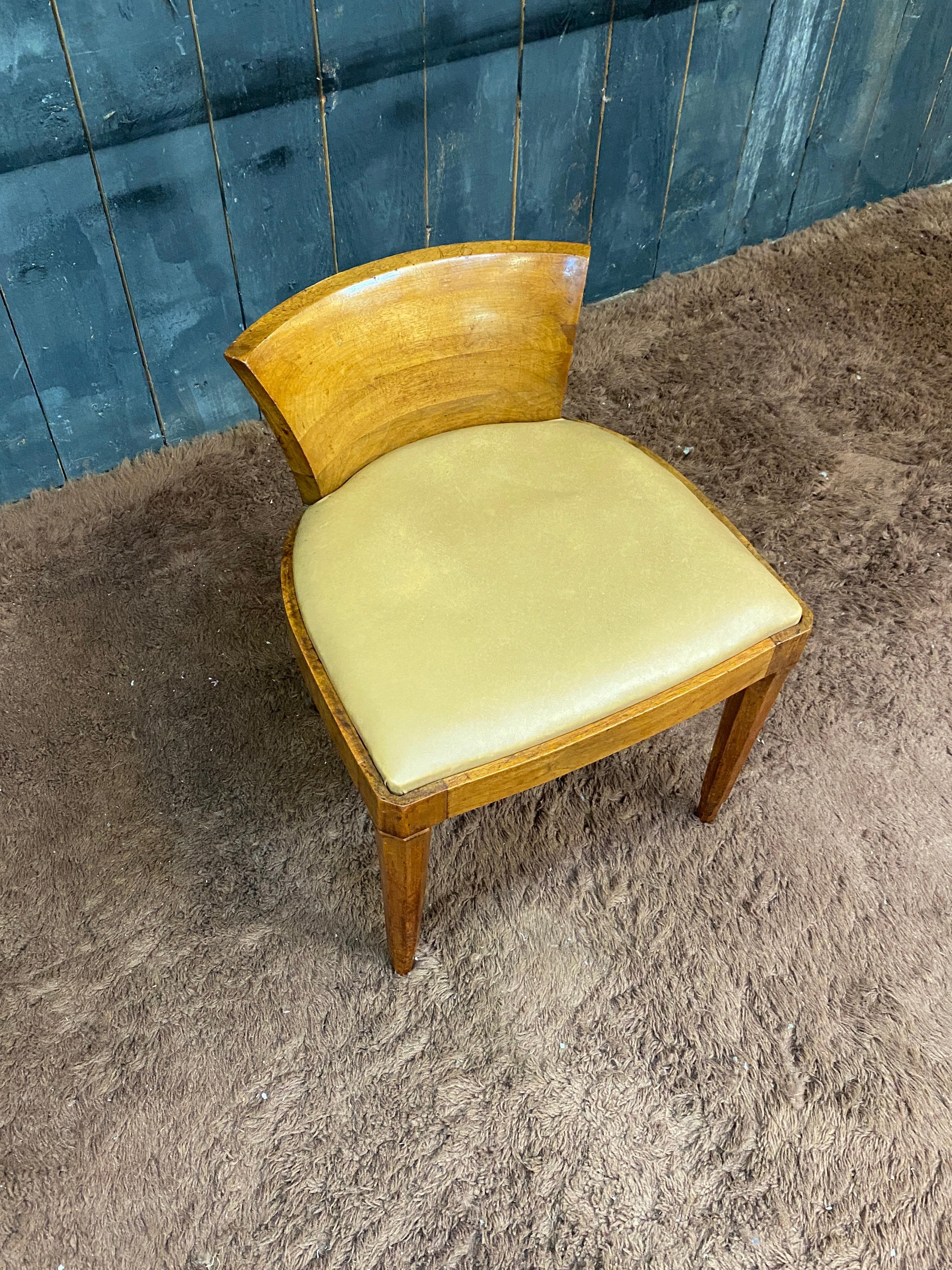 Art déco petite chaise d'appoint art déco en noyer massif, vers 1930 en vente