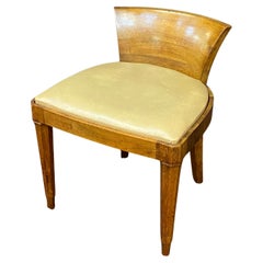 petite chaise d'appoint art déco en noyer massif, vers 1930