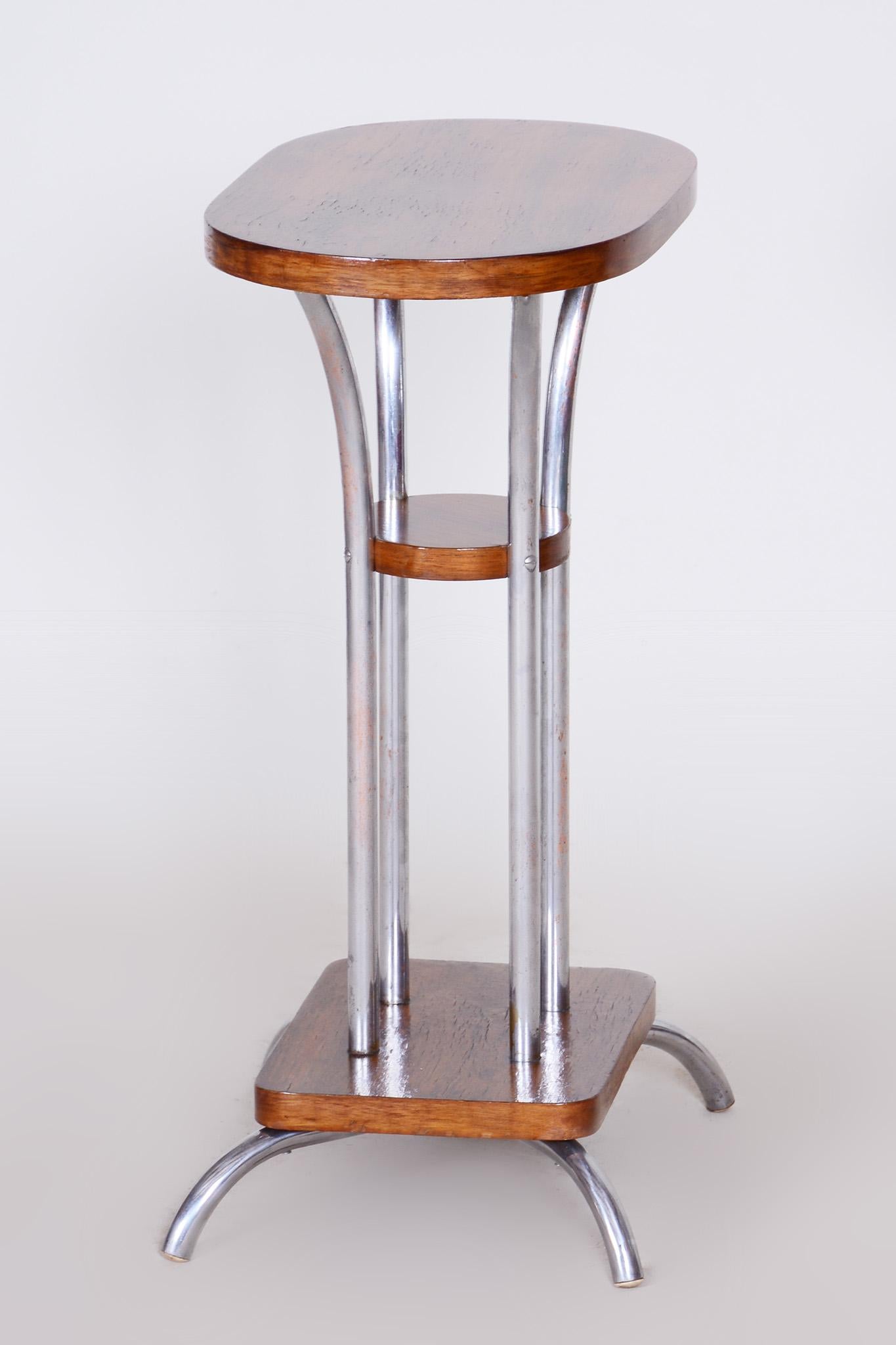 Small Art Deco Side Table Made in 1930s France For Sale 5