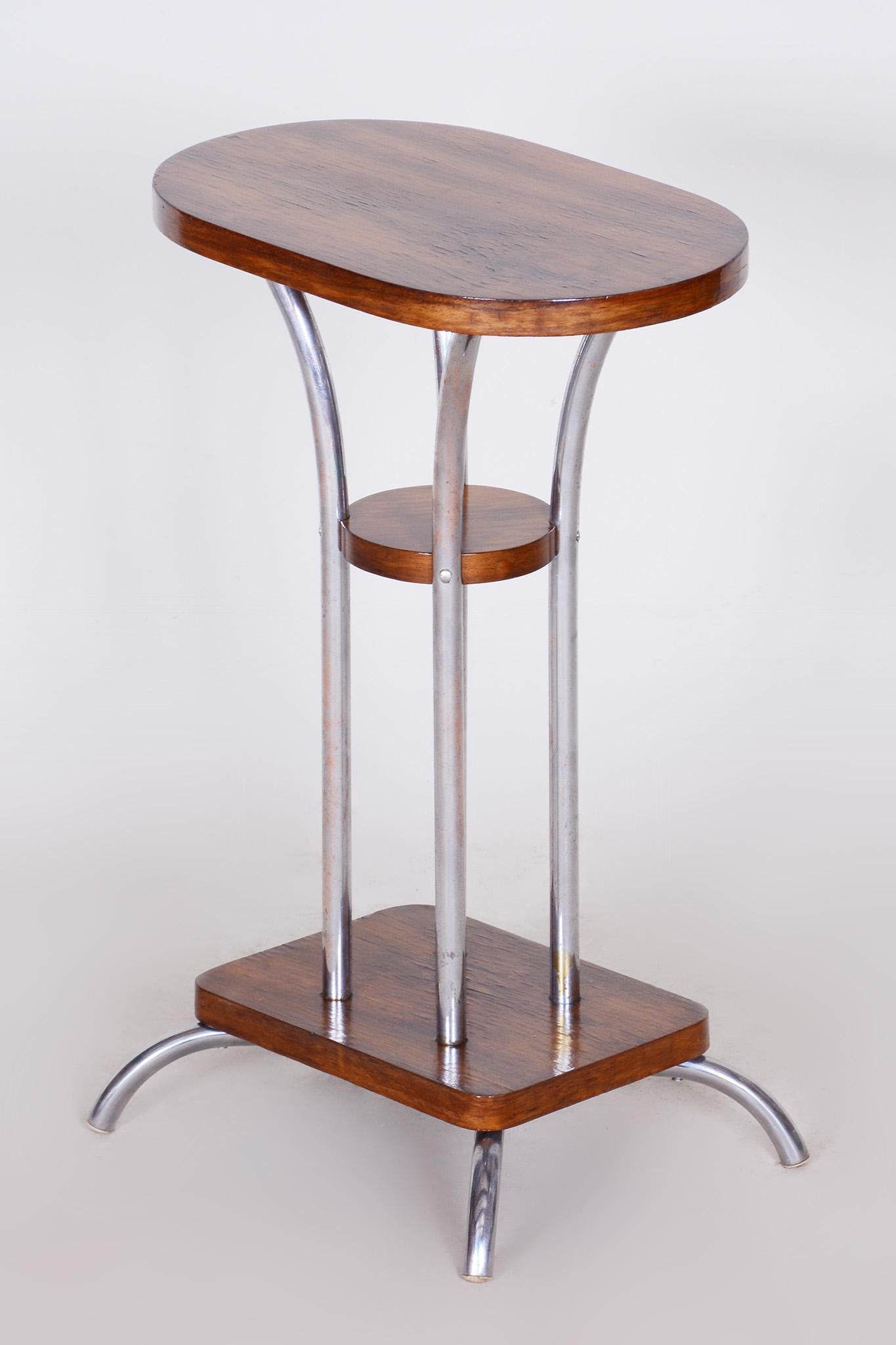 Small Art Deco Side Table Made in 1930s France For Sale 3