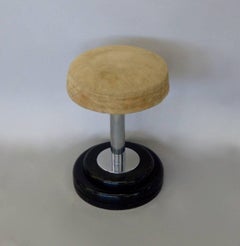 Kleiner schwarzer Art-Déco-Hocker aus Chrom in Original-Stoff