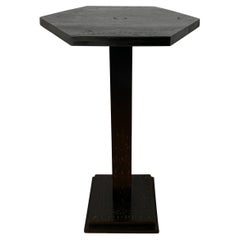 Piccolo tavolo in legno nero in stile Art Deco