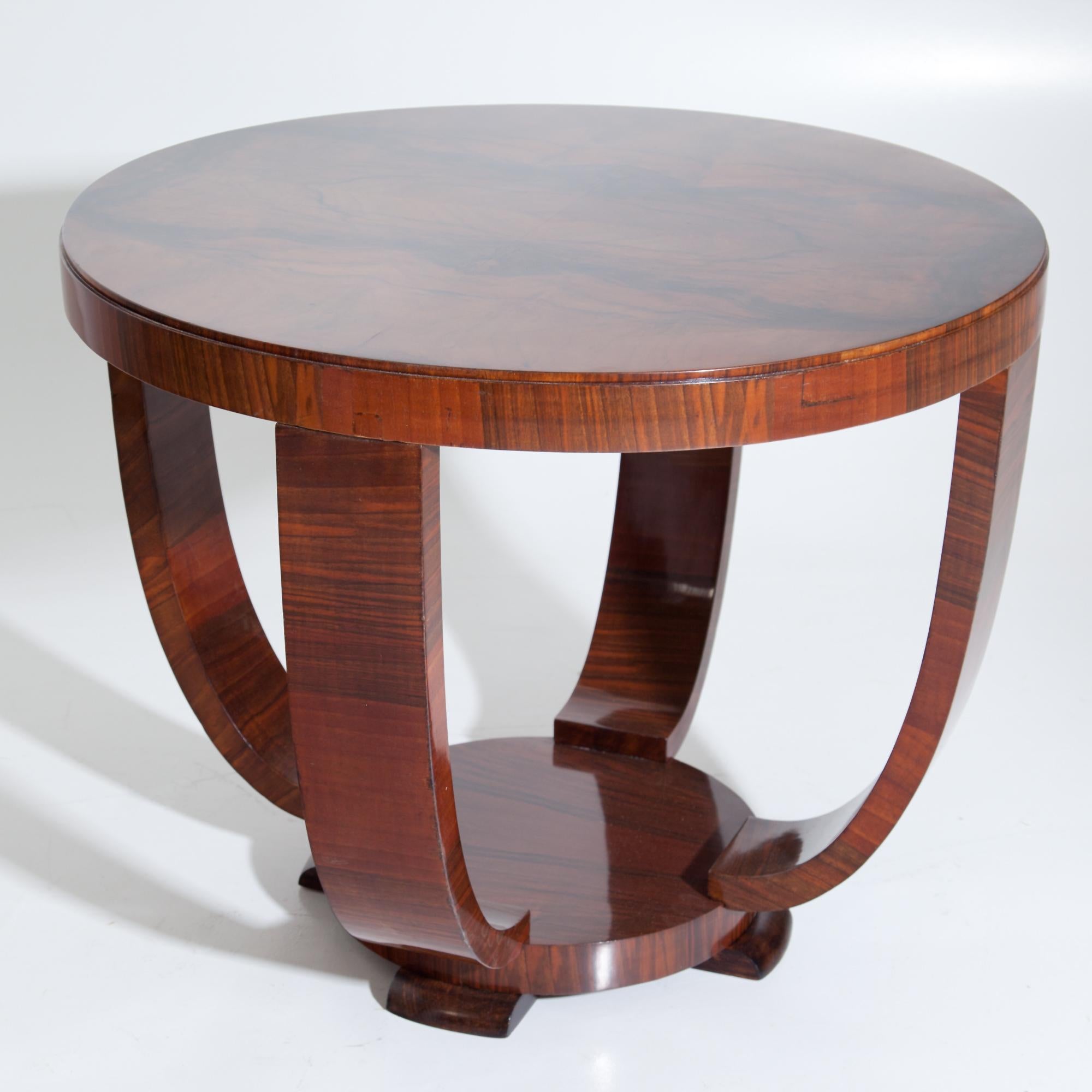 Européen Petite table Art déco, datant d'environ 1920