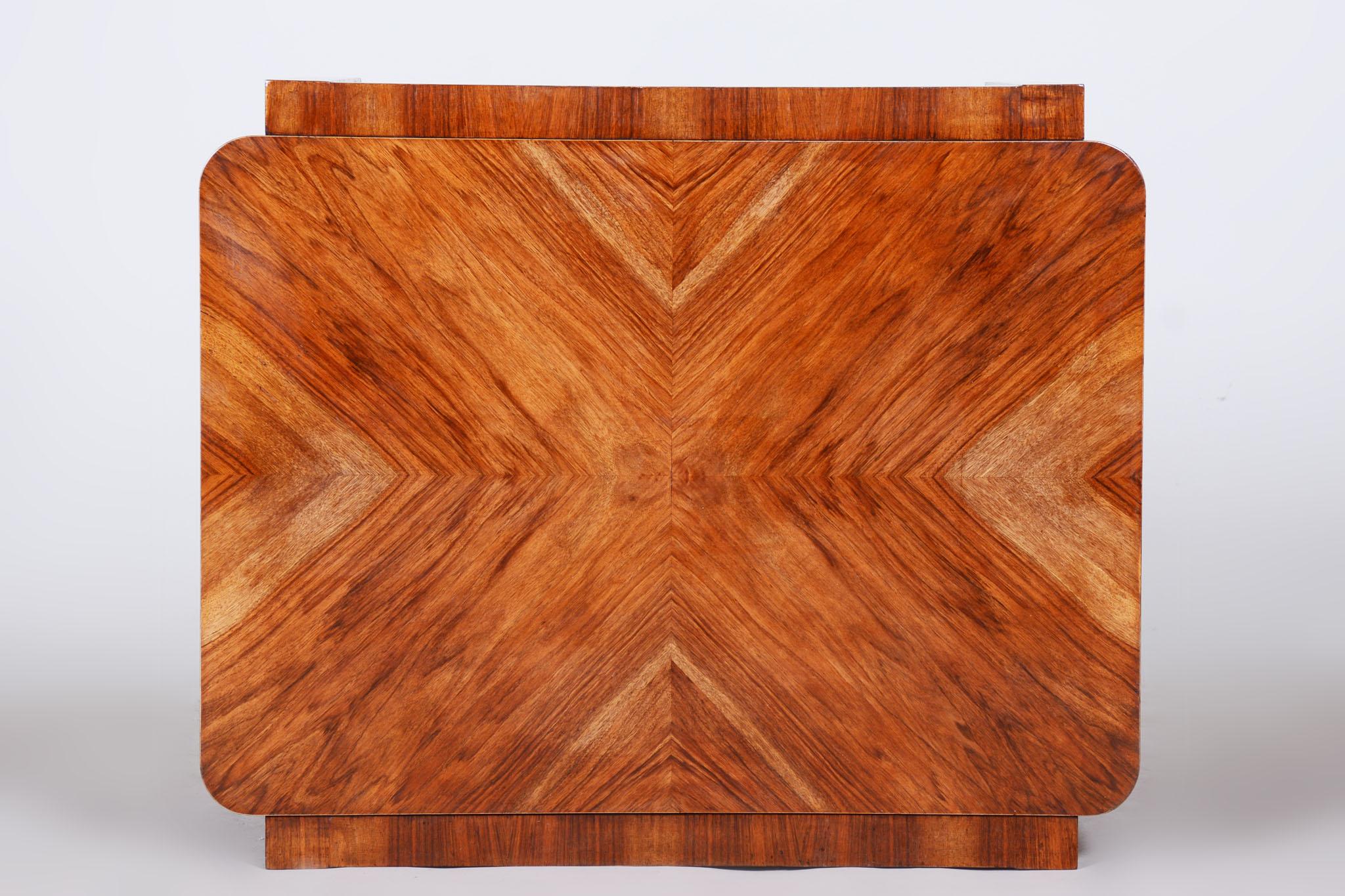 Mid-20th Century Small Art Deco Table, Made by Thonet, Walnut, Czechia, 1930s, Fully Restored For Sale