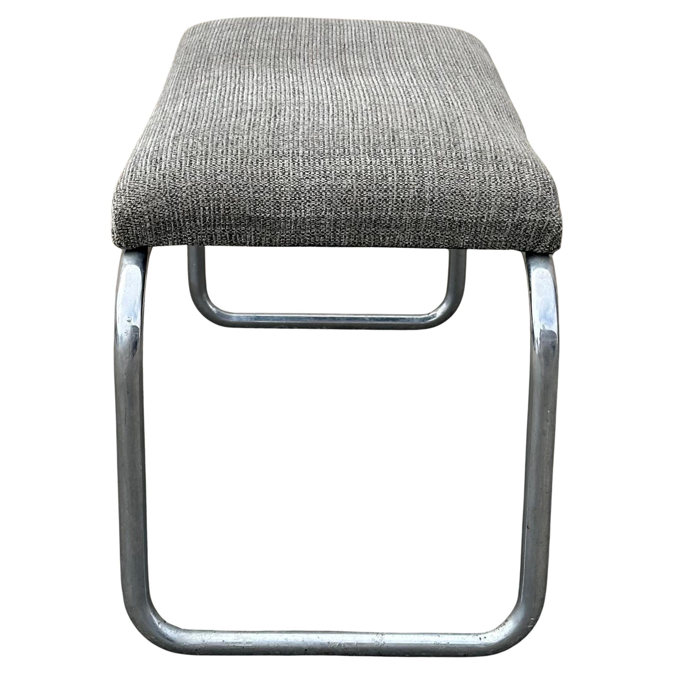 Américain Petite banquette art déco en chrome tubulaire par Wolfgang Hoffman pour Howell Co. en vente