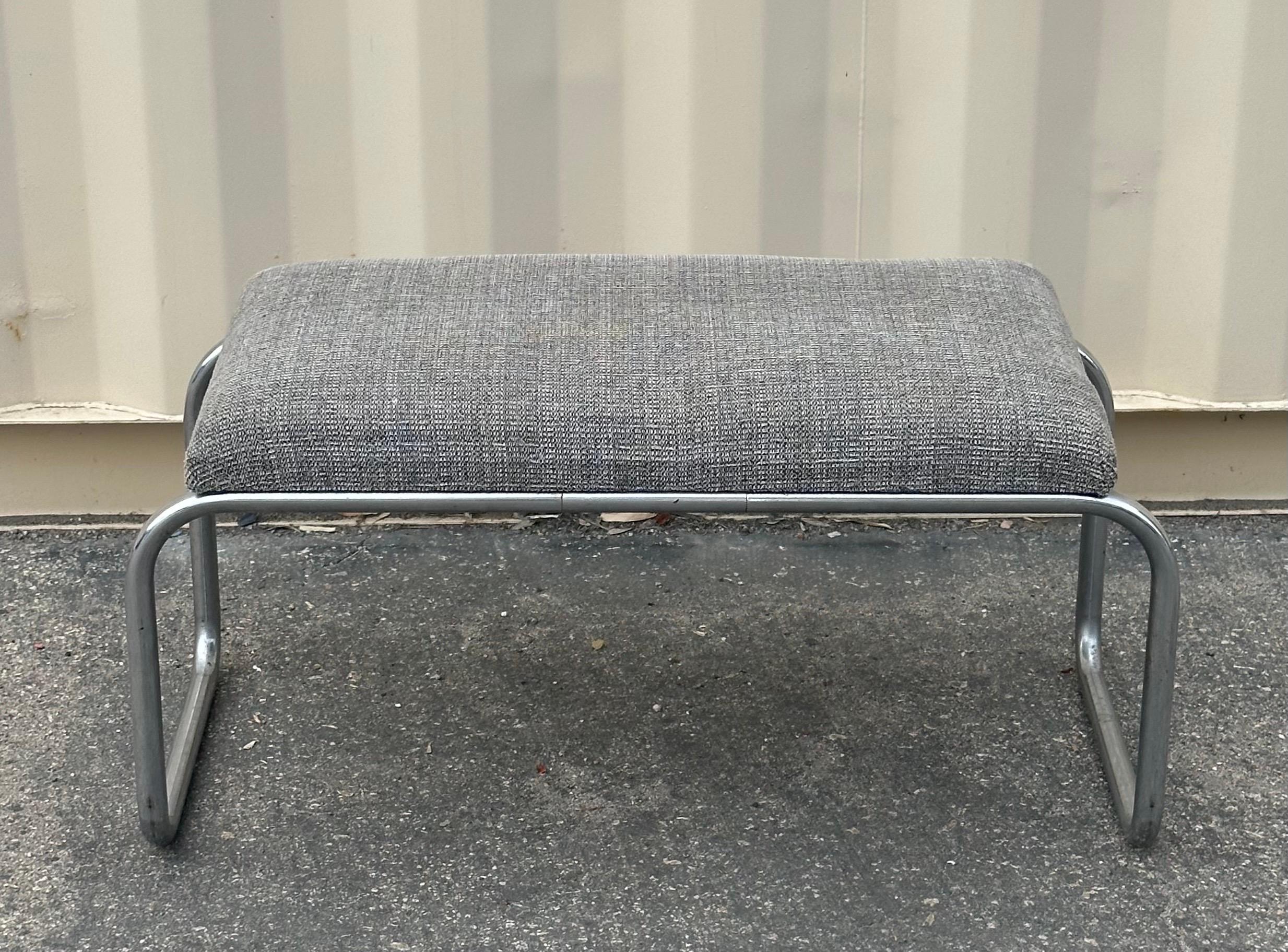 Petite banquette art déco en chrome tubulaire par Wolfgang Hoffman pour Howell Co. en vente 1