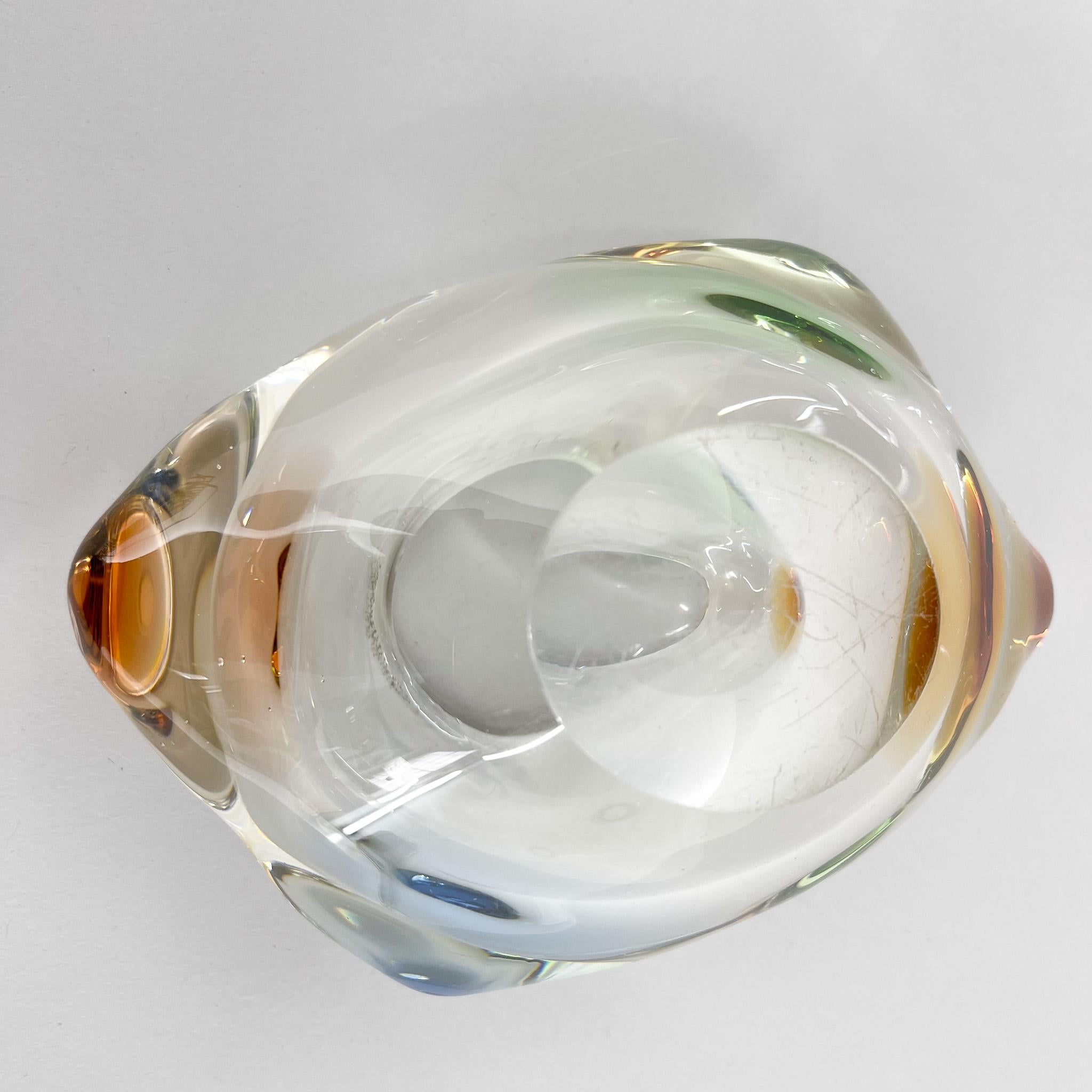 Small Art Glass Bowl by Frantisek Zemek, Czechoslovakia, 1950s For Sale 4