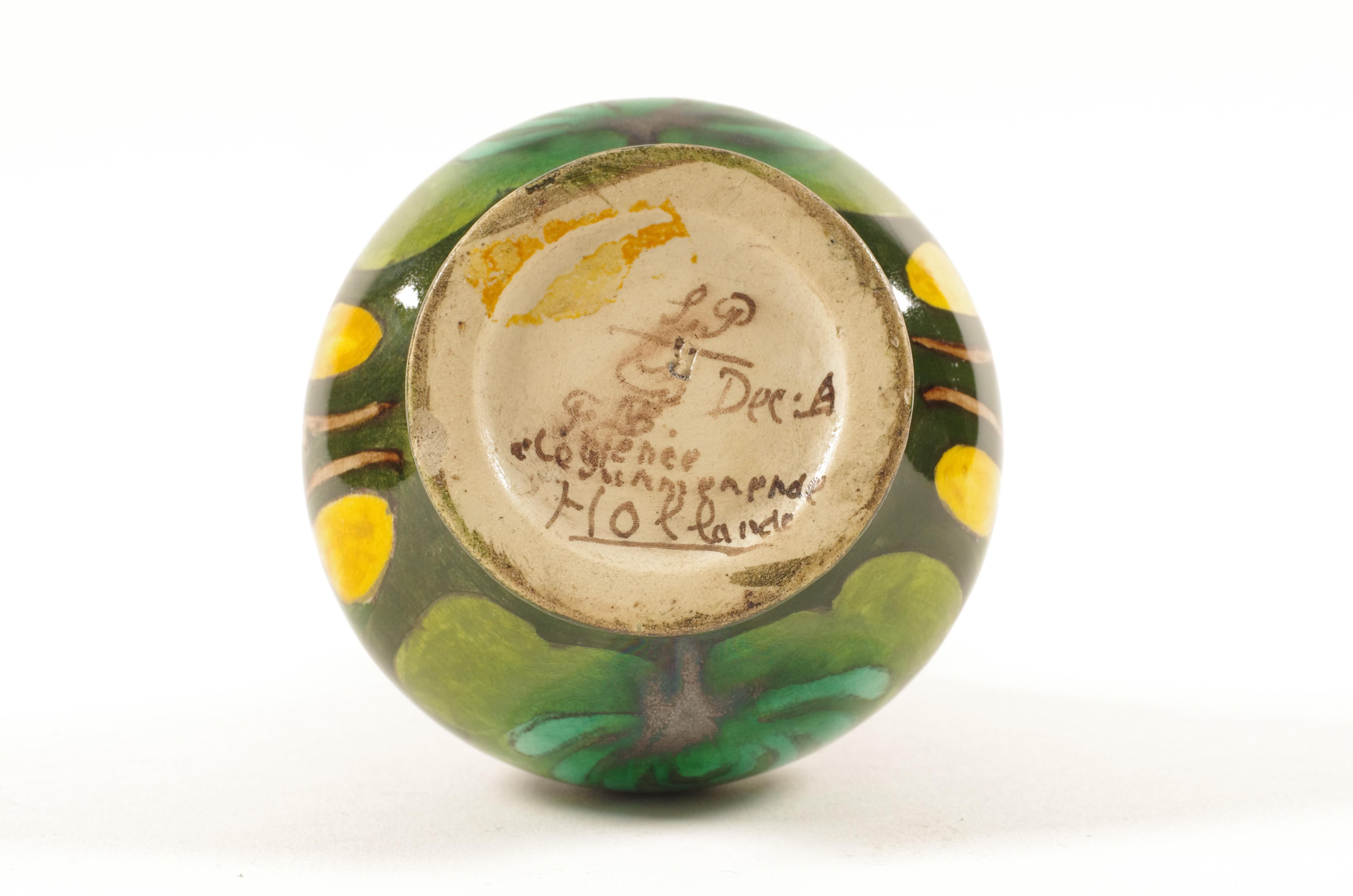 Petit vase Art Nouveau, N.S.A. Brantjes & Co, Purmerend, Model 1100, Decor A en vente 6