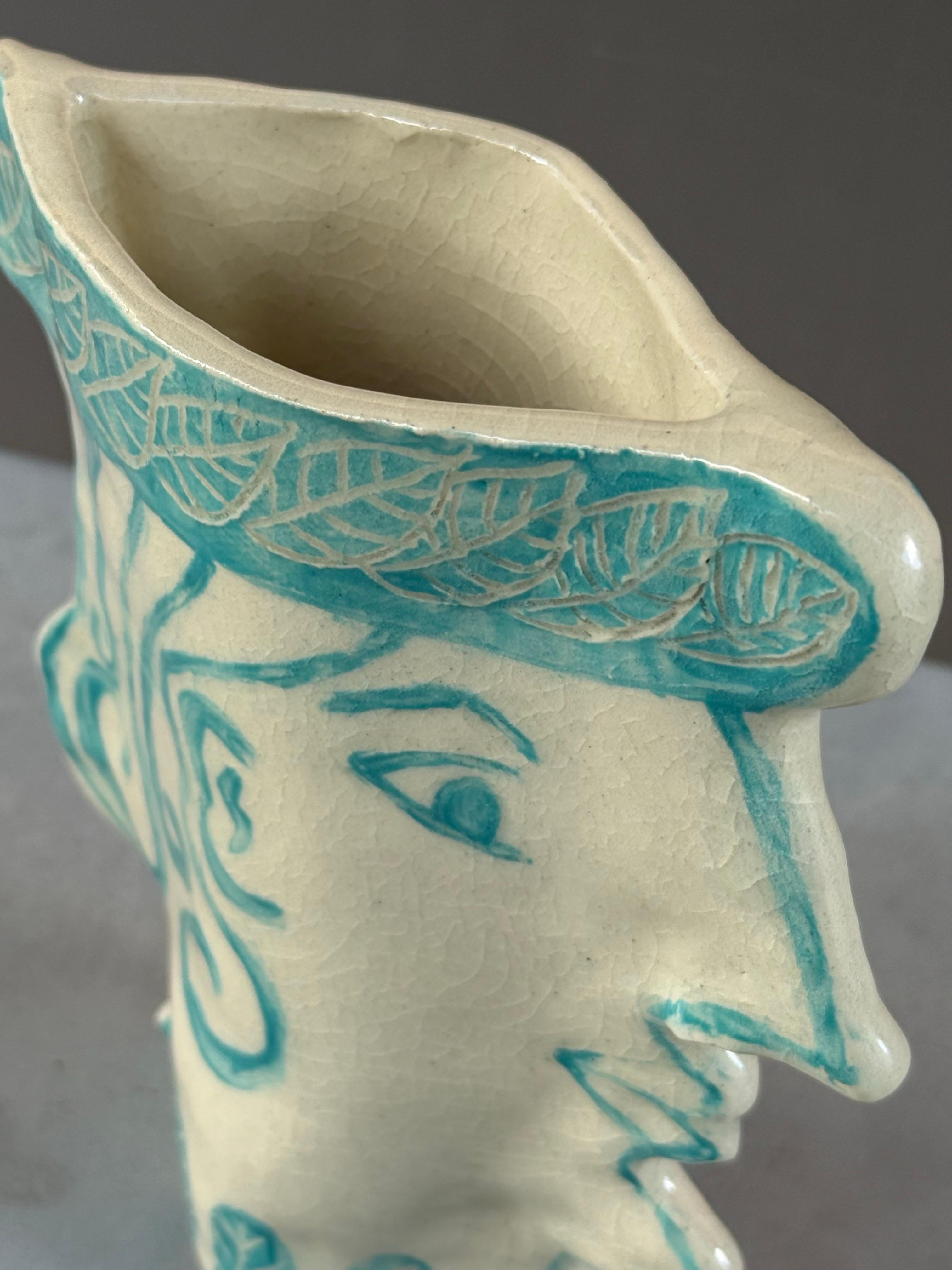 Piccolo vaso artigianale a forma di faccia femminile In condizioni Nuovo in vendita a Raleigh, NC