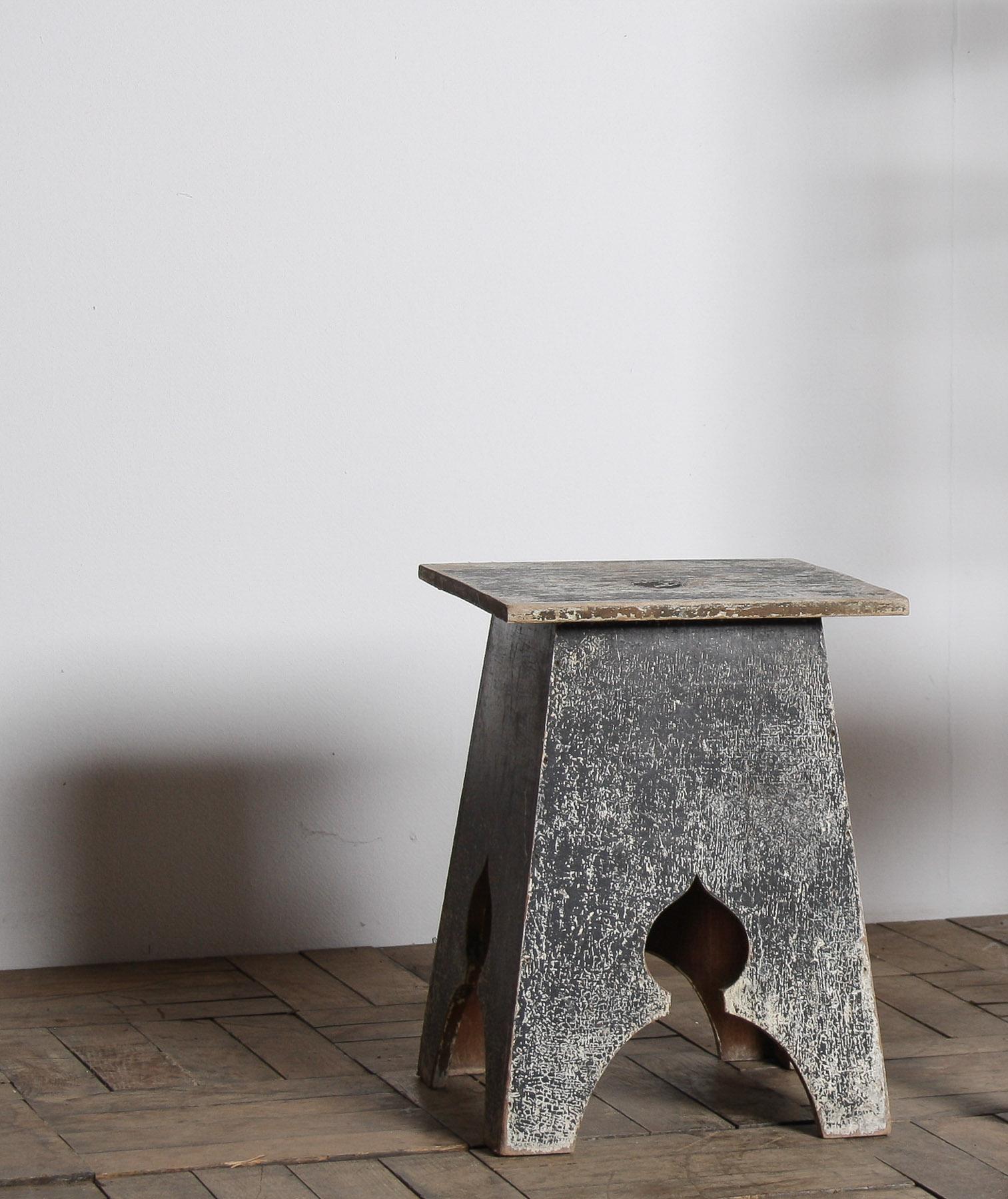 Small Arts and Crafts Hand-Painted Side Table with Rustic Patina For Sale 4