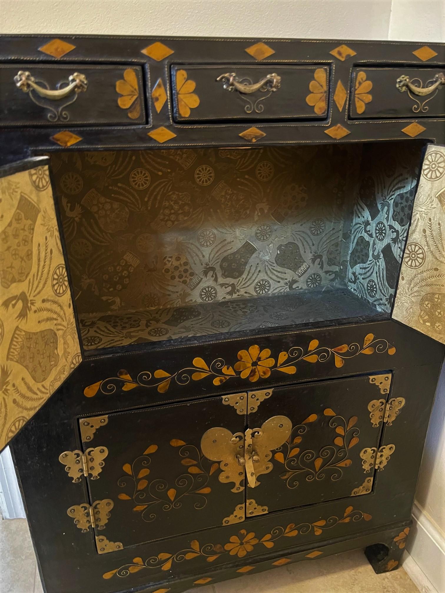 Small Asian Chinoiserie Painted Cabinet, Late 19th Century In Good Condition In Savannah, GA