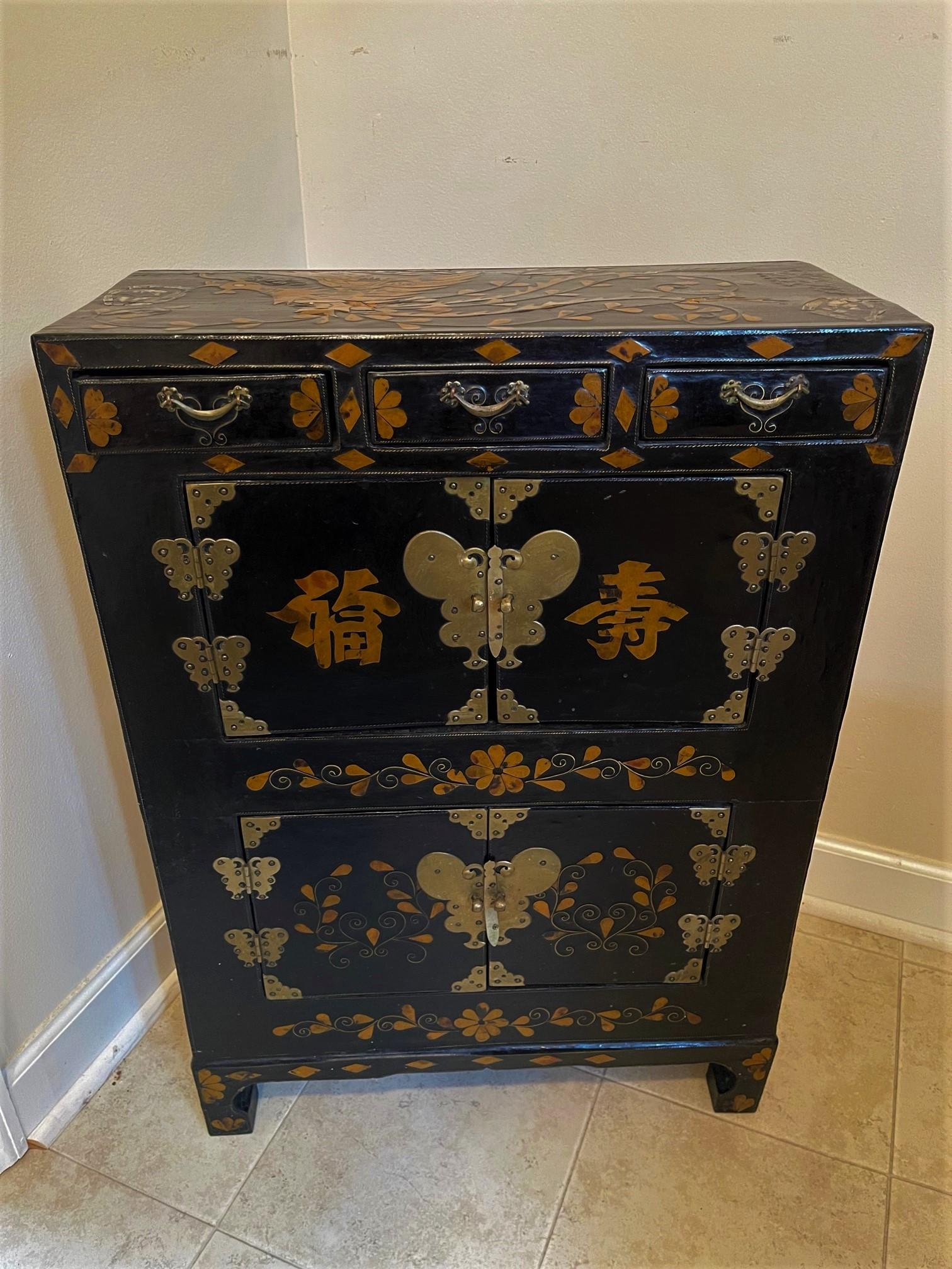 Small Asian Chinoiserie Painted Cabinet, Late 19th Century 2