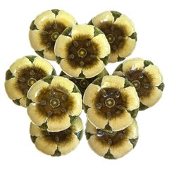 Piccolo piatto austriaco a forma di fiore di ninfea Julius Dressler Circa 1900