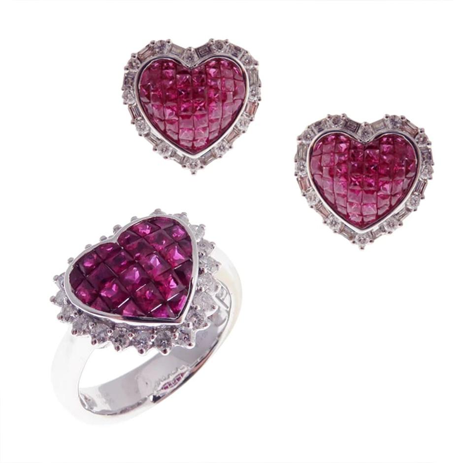 Small Baguette Heart Invisible Ruby Earring Ring Set In New Condition For Sale In Los Angeles, CA