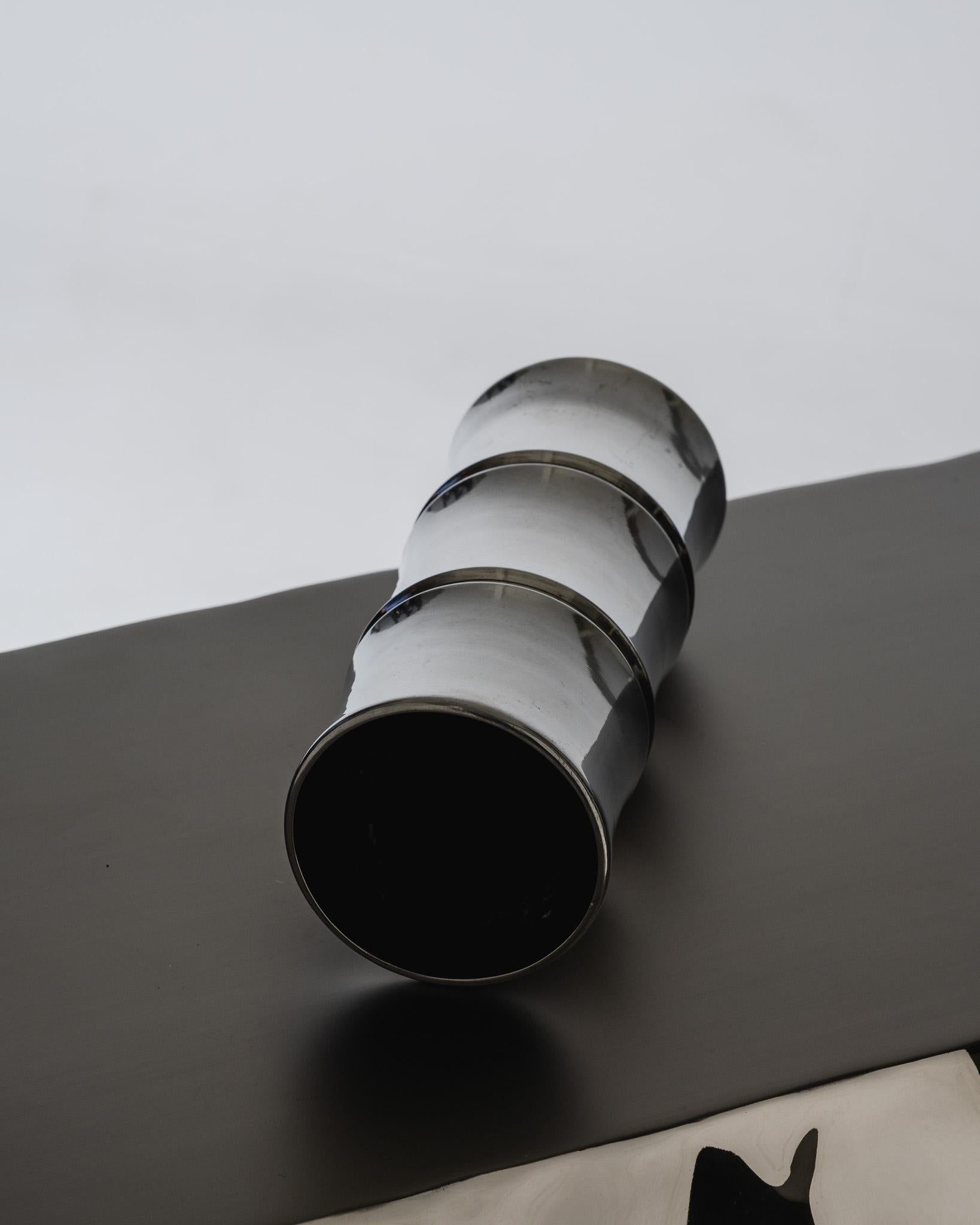 Small Bamboo Metal Vase, 1970s In Good Condition For Sale In PARIS, FR