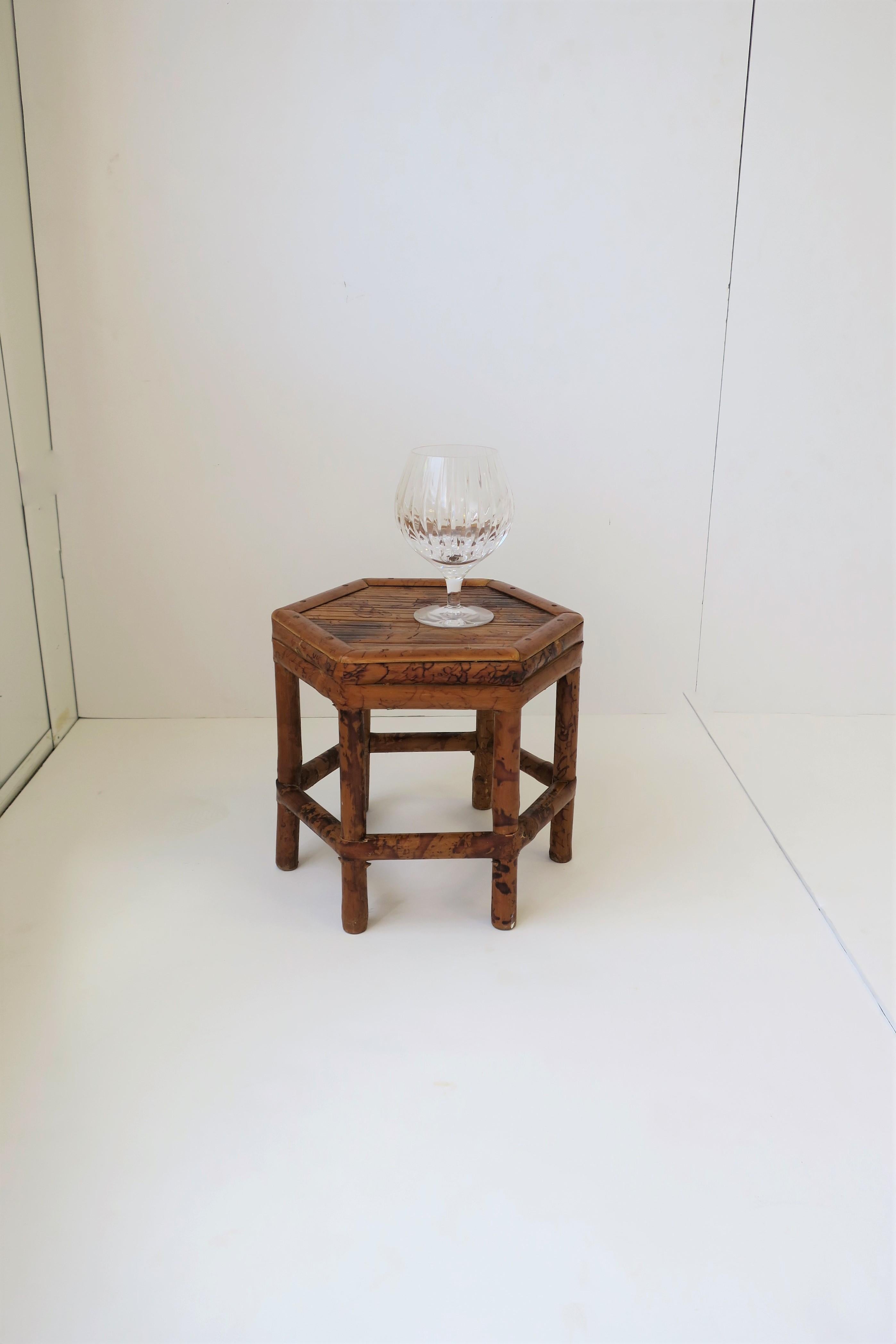 small pedestal side table