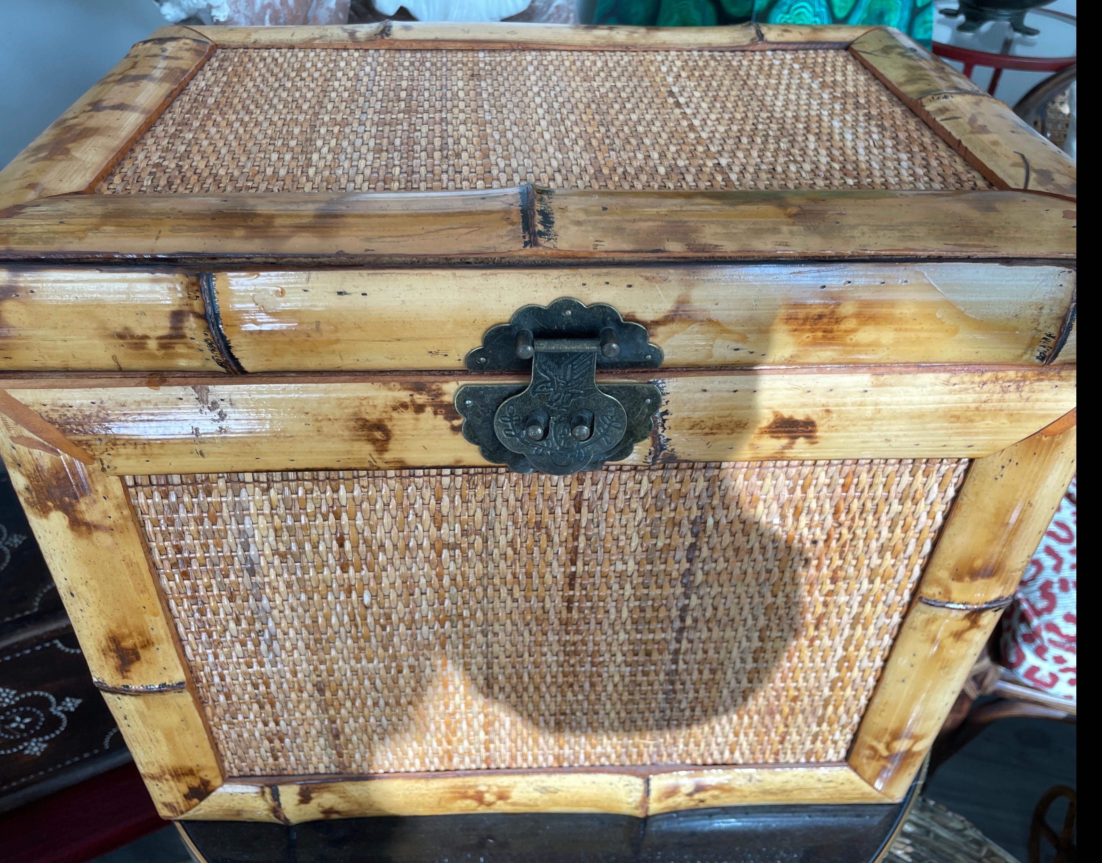Kleiner Bambuskoffer / Box (Philippinisch) im Angebot