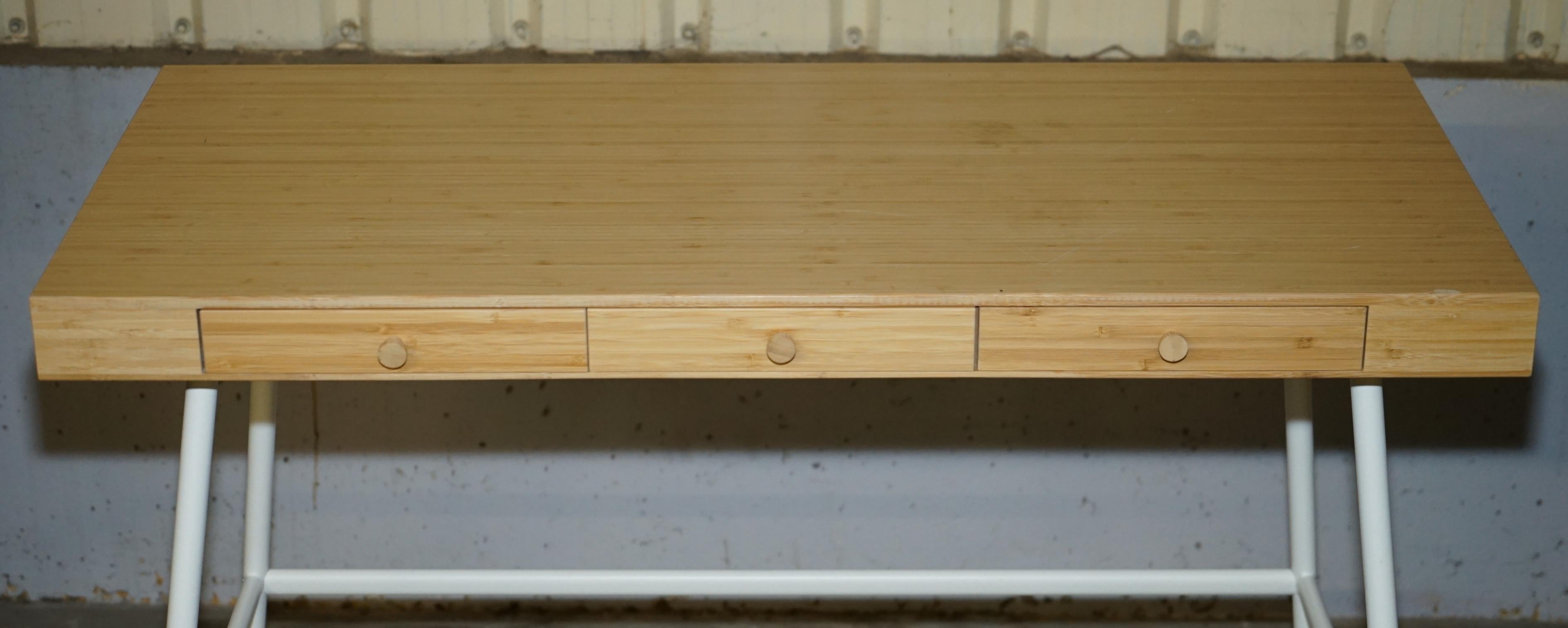 Mid-Century Modern SMALL BAMBOO WOOD THREE DRAWER OFFICE DESK IDEAL FOR CHiLDRENS ROOMS For Sale