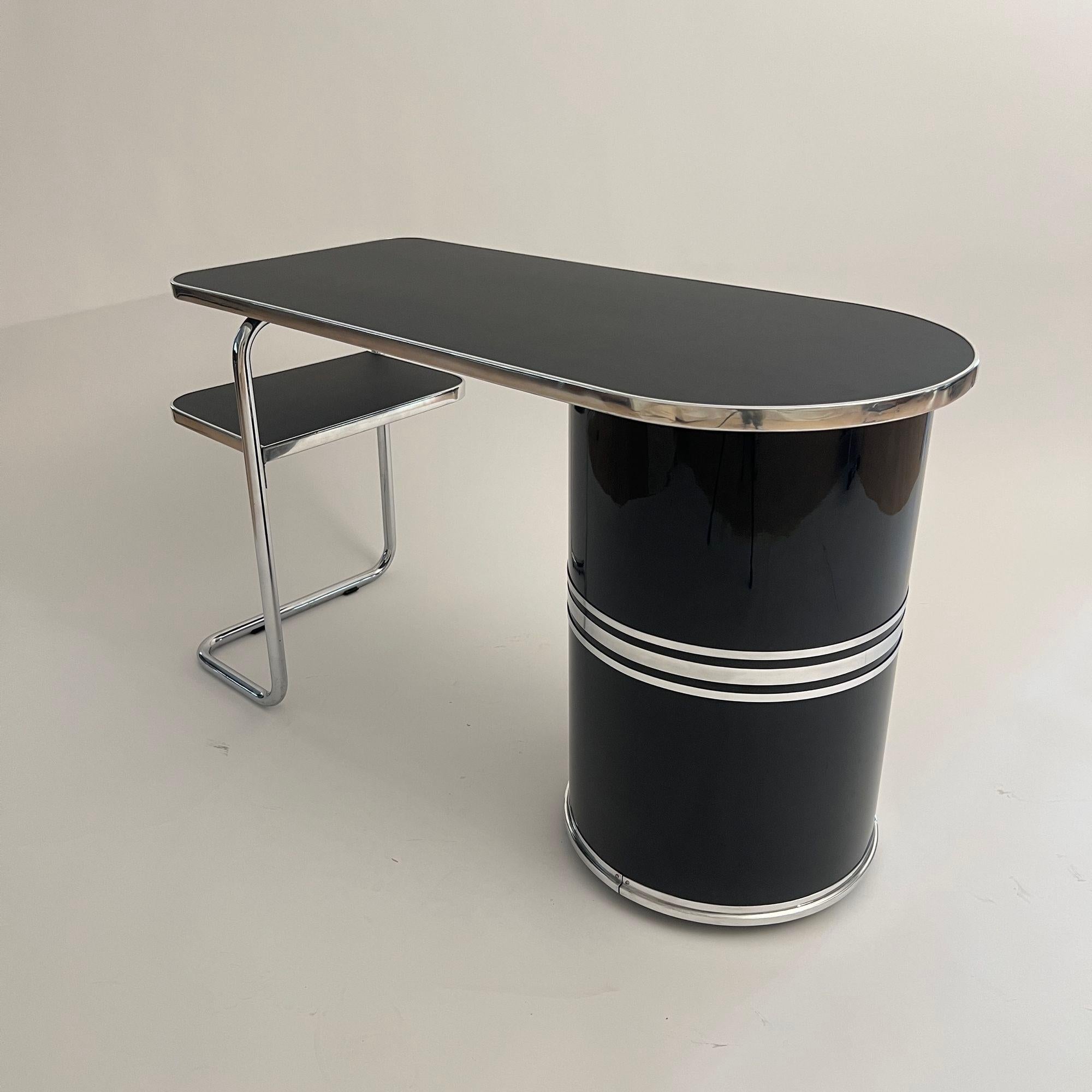 Aluminum Small Bauhaus Desk by Mauser Werke, Black Lacquer, Tubular Steel, Germany, 1954