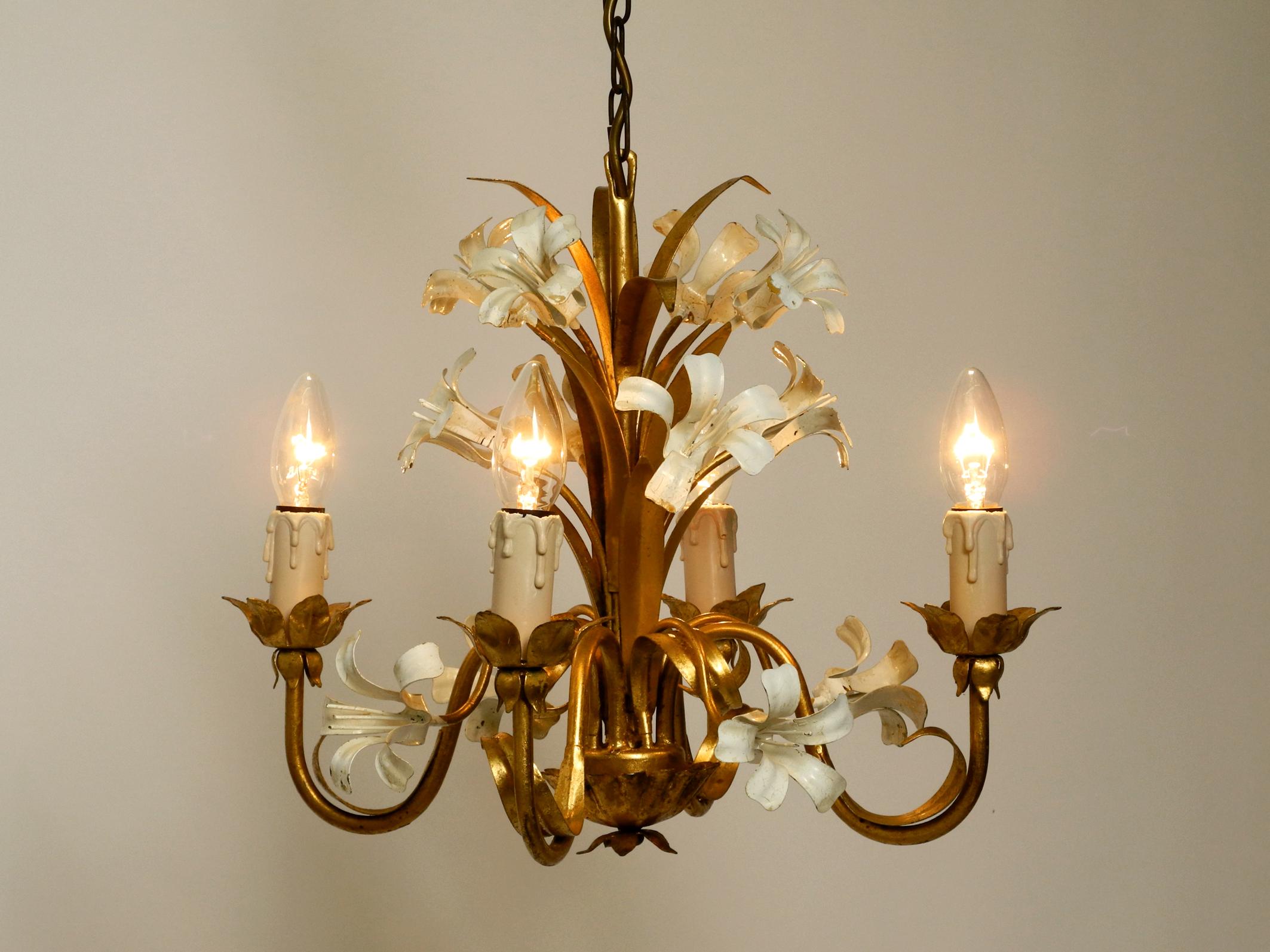 Small beautiful 1960s gold-plated 4-arm metal chandelier For Sale 11