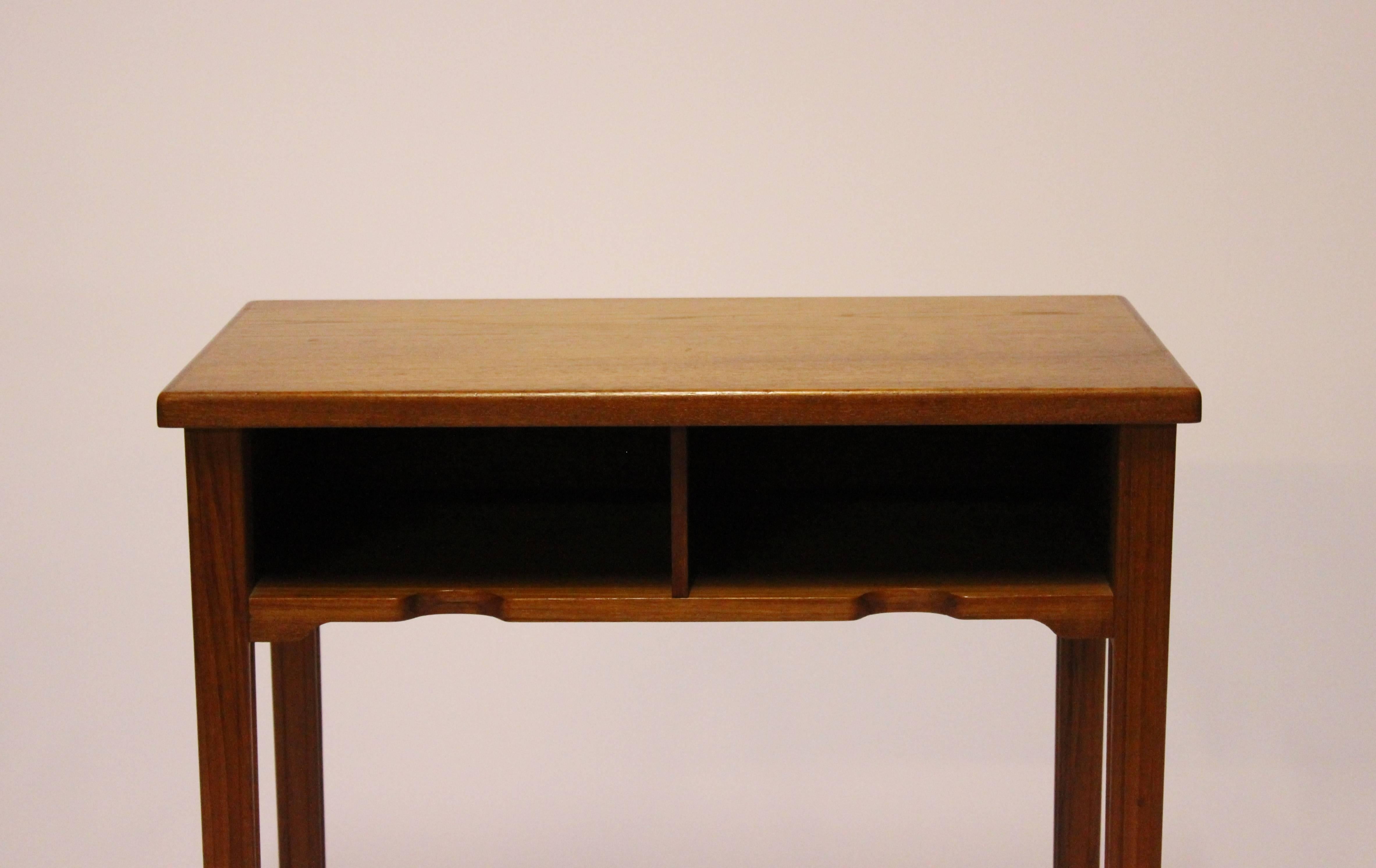 Mid-20th Century Small Bedside Table in Teak of Danish Design by Flexi Møbler, 1960s