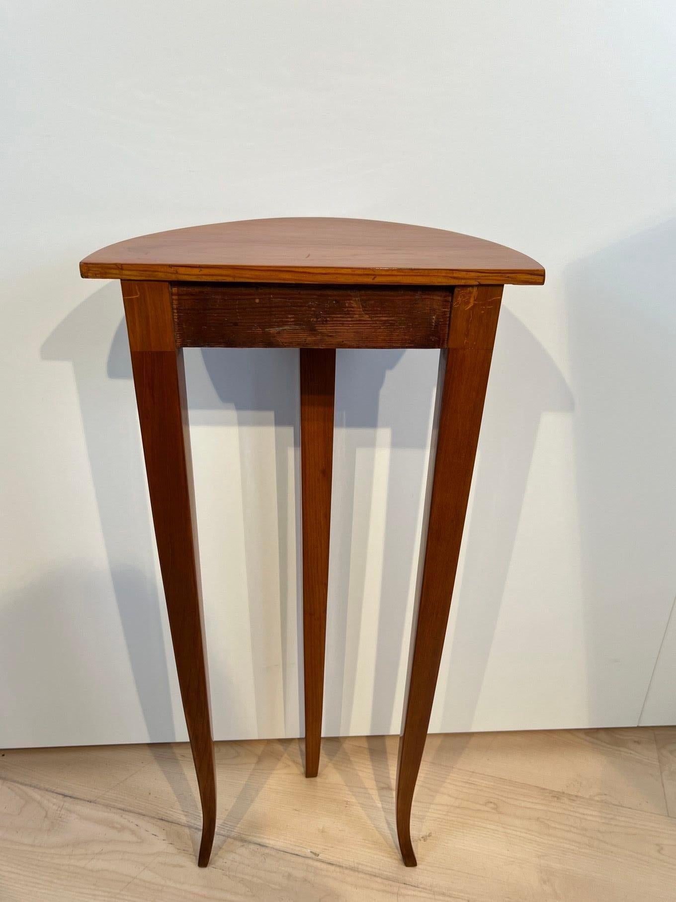 Small Biedermeier Demi-Lune Console Table, Cherry Wood, South Germany circa 1830 For Sale 10