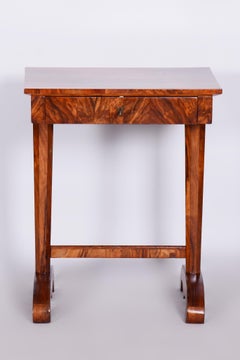 Small Biedermeier Side Table, Restored, Walnut, Austria, 1820s