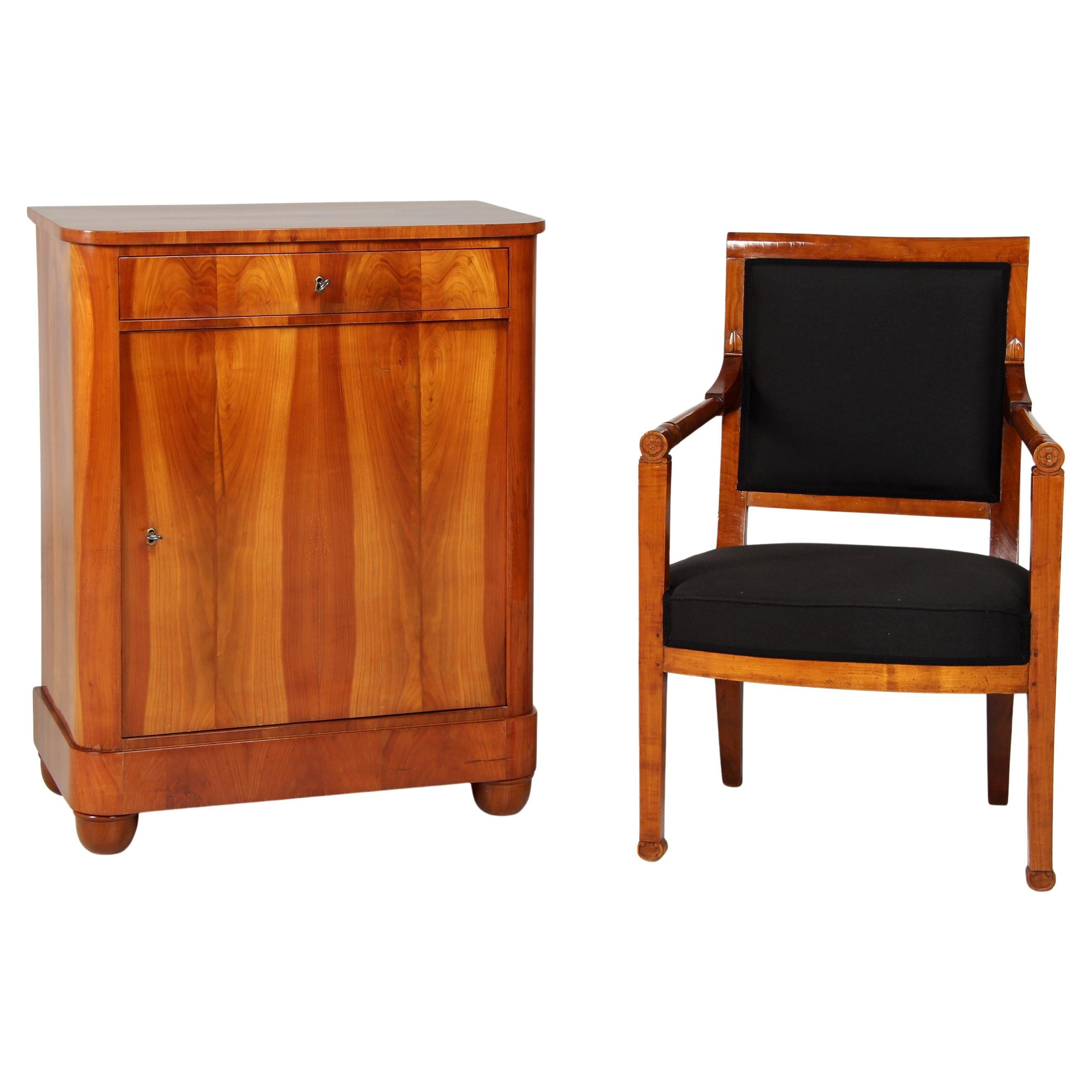 Kleines Biedermeier Sideboard, Süddeutschland, um 1835