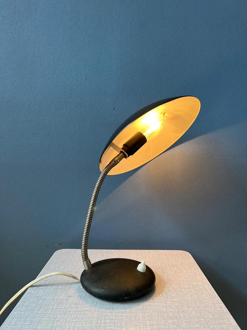 20ième siècle Petite lampe de bureau noire en métal de style Bauhaus, 1970 en vente