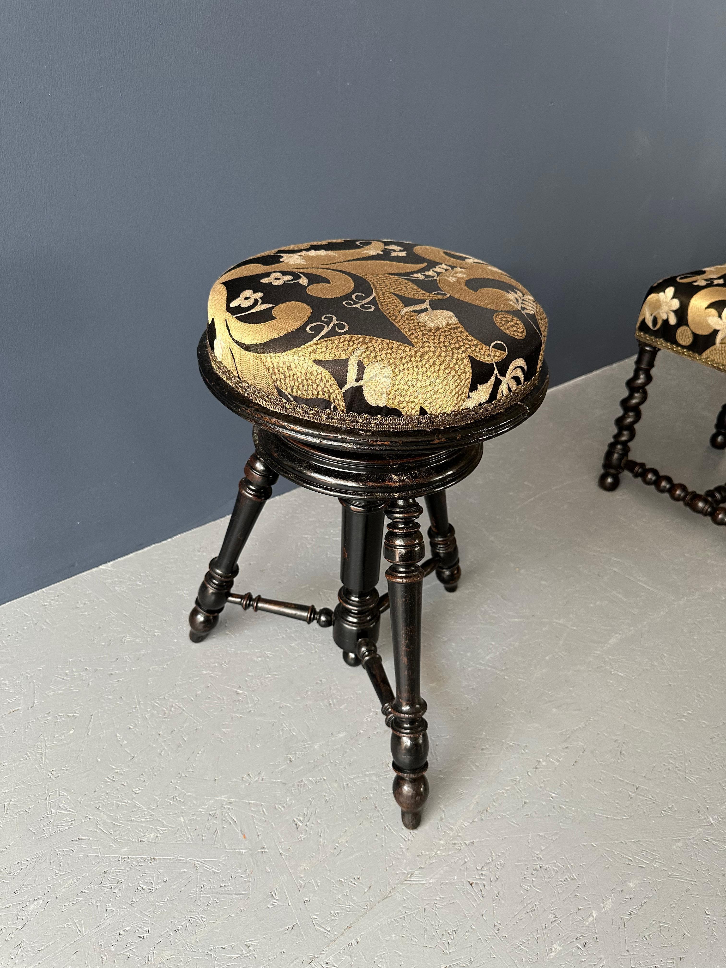 20th Century Small black round-cushion stool For Sale