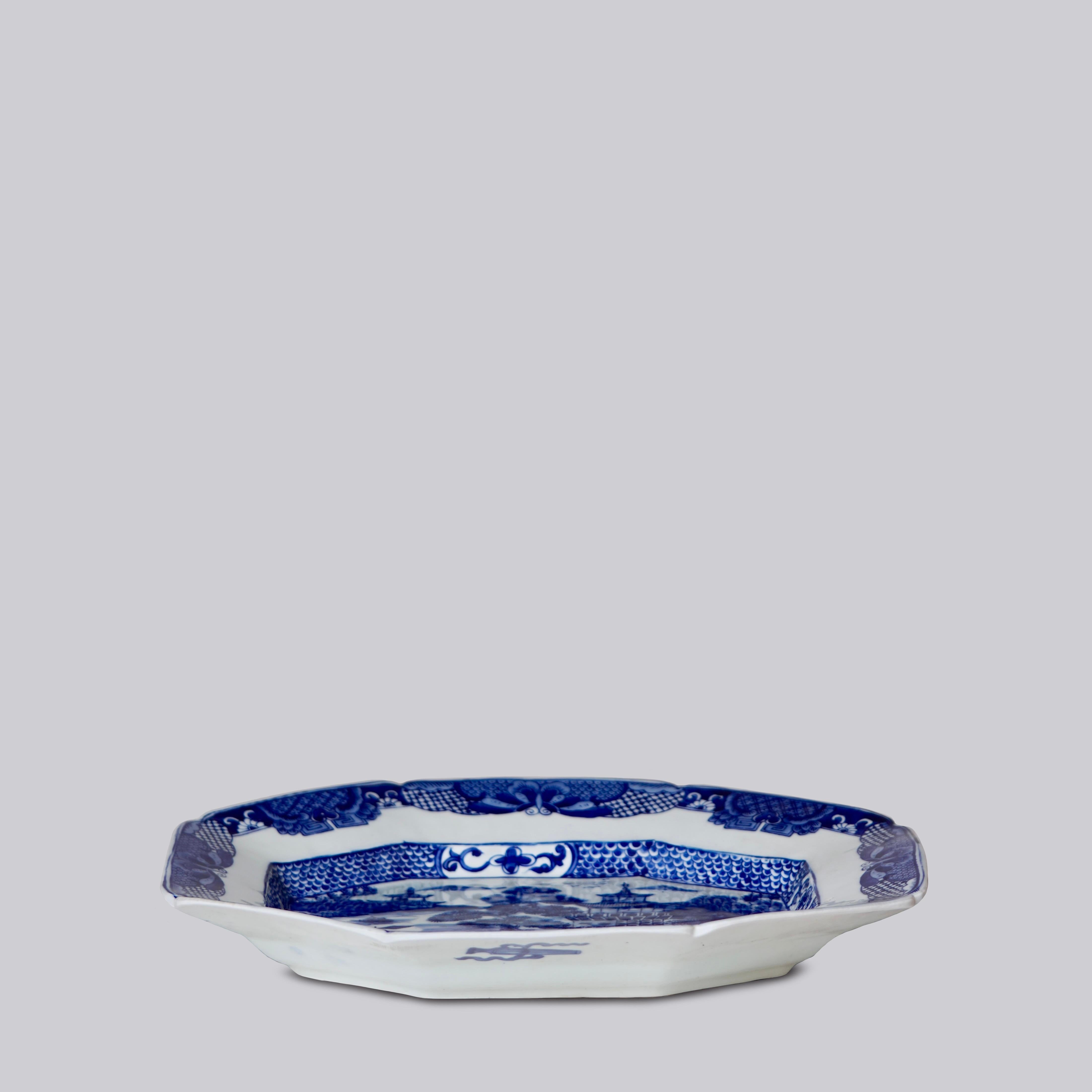 Chinese Small Blue and White Willow Ware Octagonal Porcelain Platter For Sale