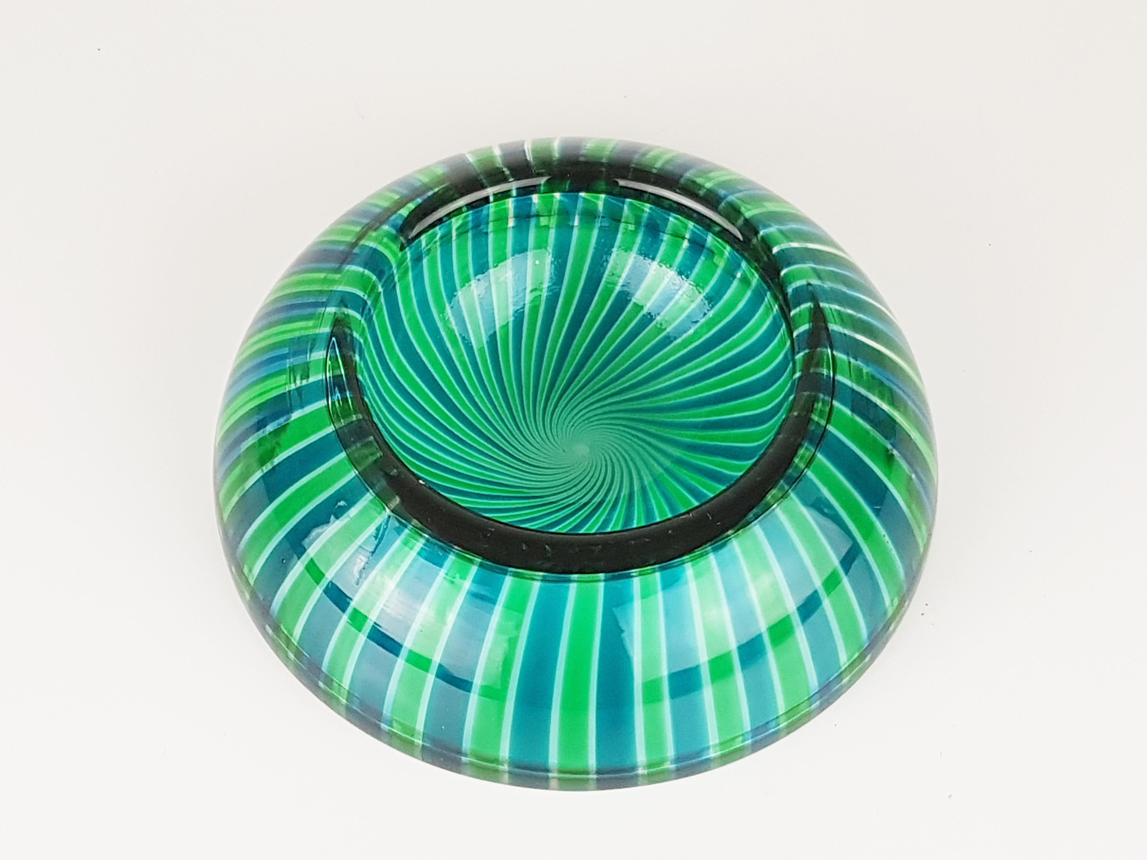 Post-Modern Small blue & green Murano Glass ashtray attributed to Ve Art, 1980s For Sale