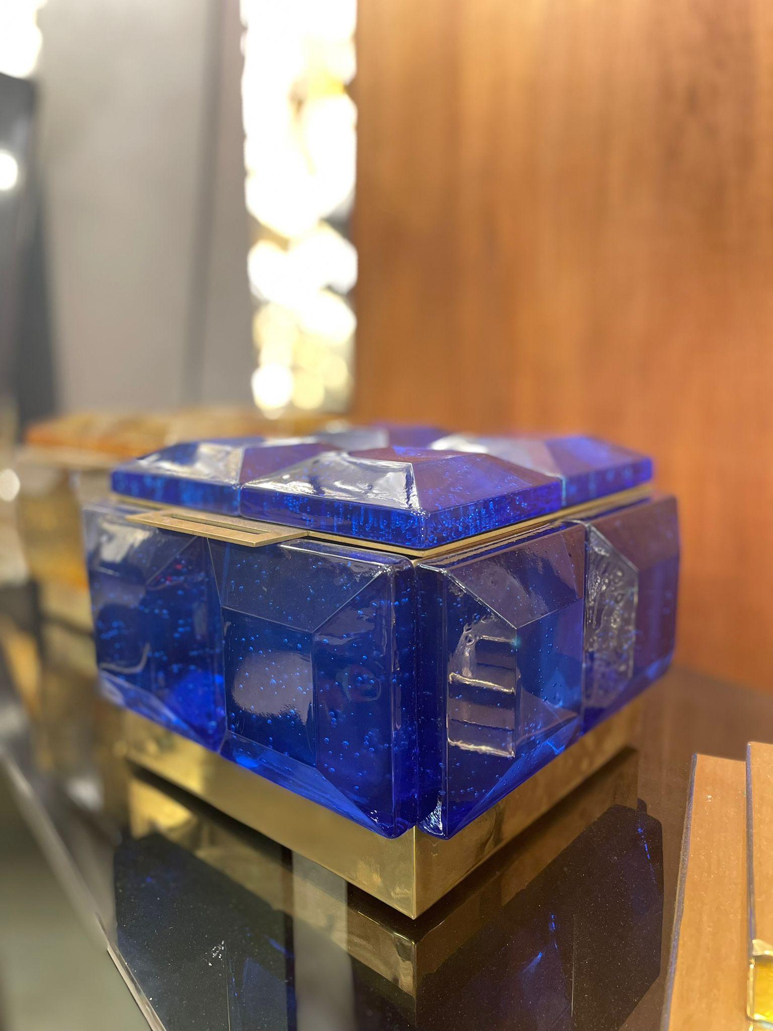 Small Blue Murano Glass Box In Excellent Condition In London, GB