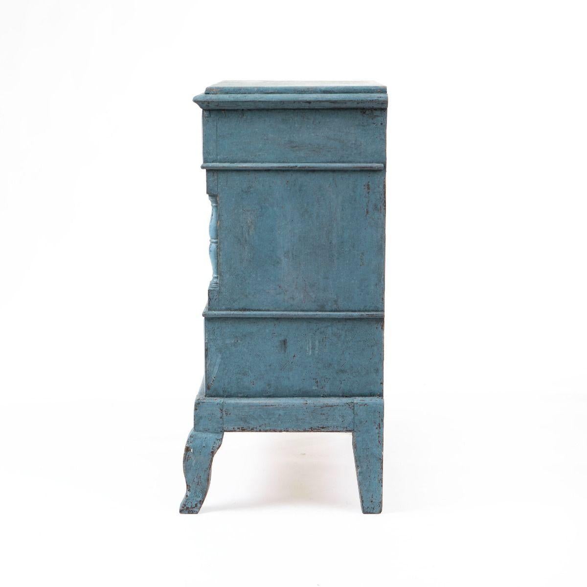 19th Century Small Blue Painted Pine Chest of Drawers in Baroque Style, Sweden For Sale