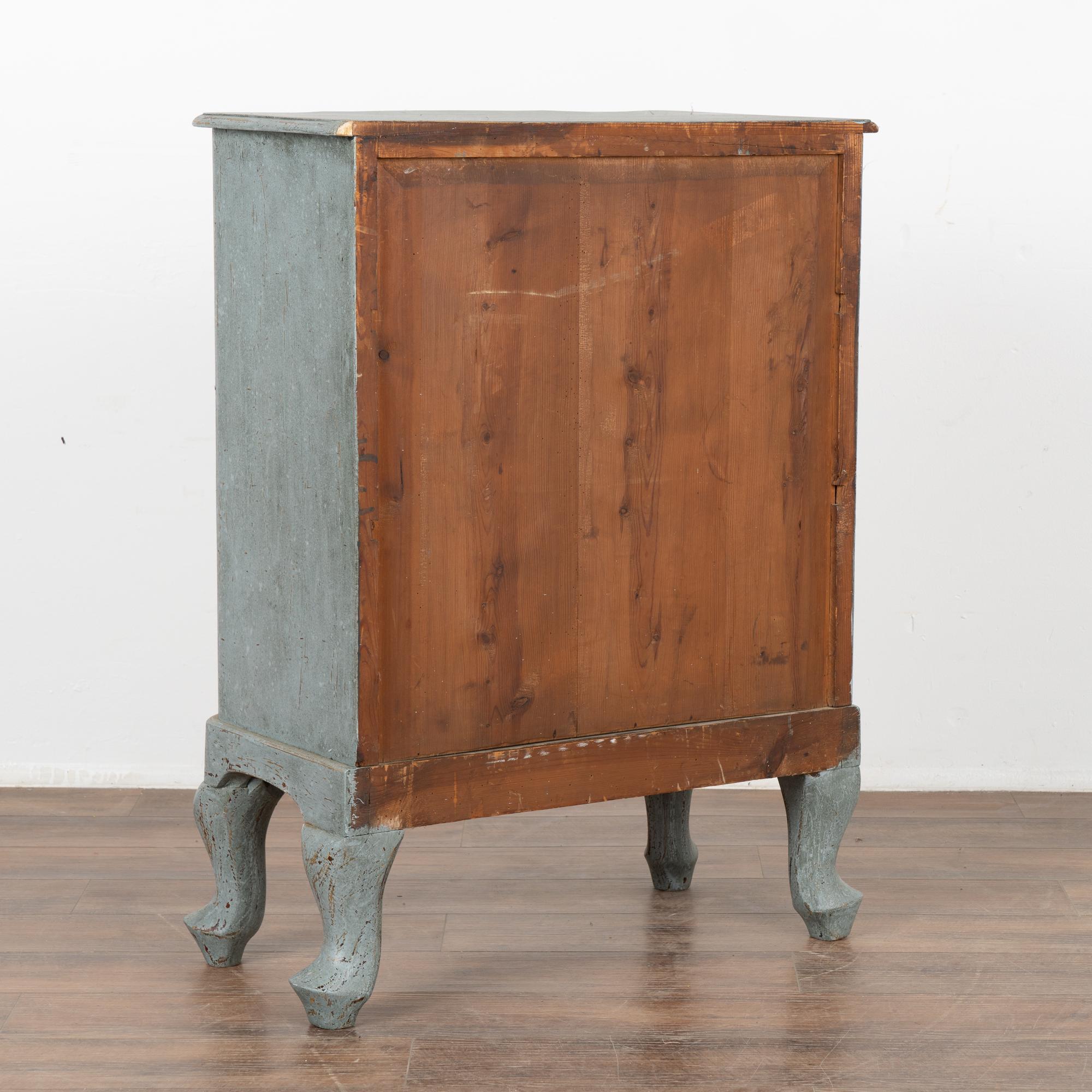 Small Blue Painted Rococo Chest of Three Drawers, Sweden circa 1850-70 For Sale 5