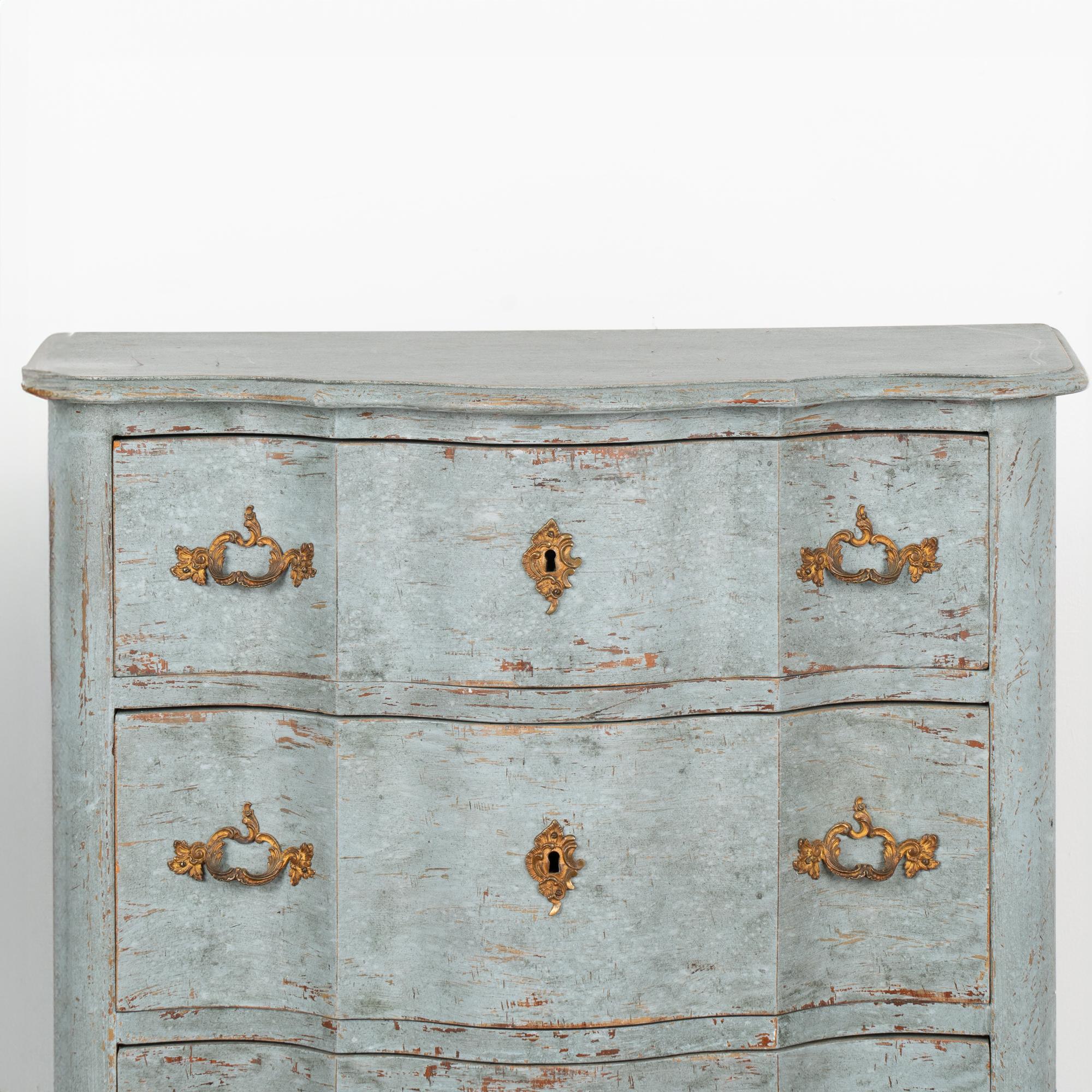 Small Blue Painted Rococo Chest of Three Drawers, Sweden circa 1850-70 For Sale 2