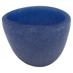 Small Blue Venini Murano Vase, Italy, original 1950‘s level on stand
