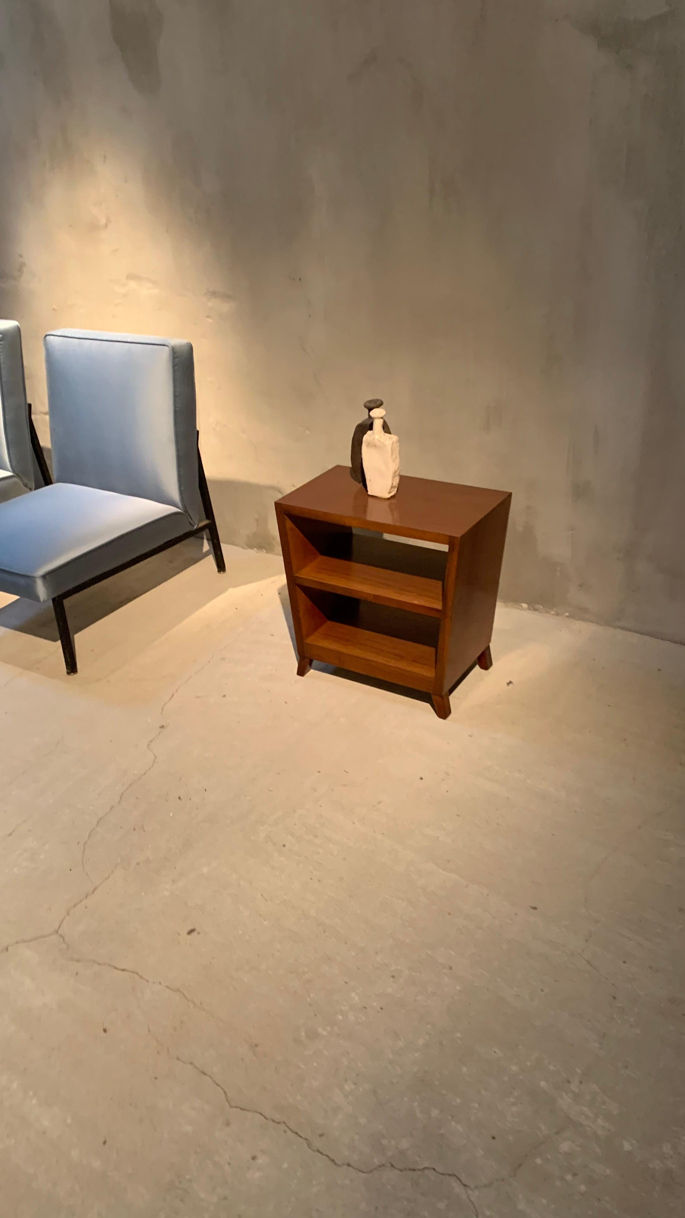 Small bookcase by Gio Ponti, 1950s In Excellent Condition For Sale In Barcelona, ES