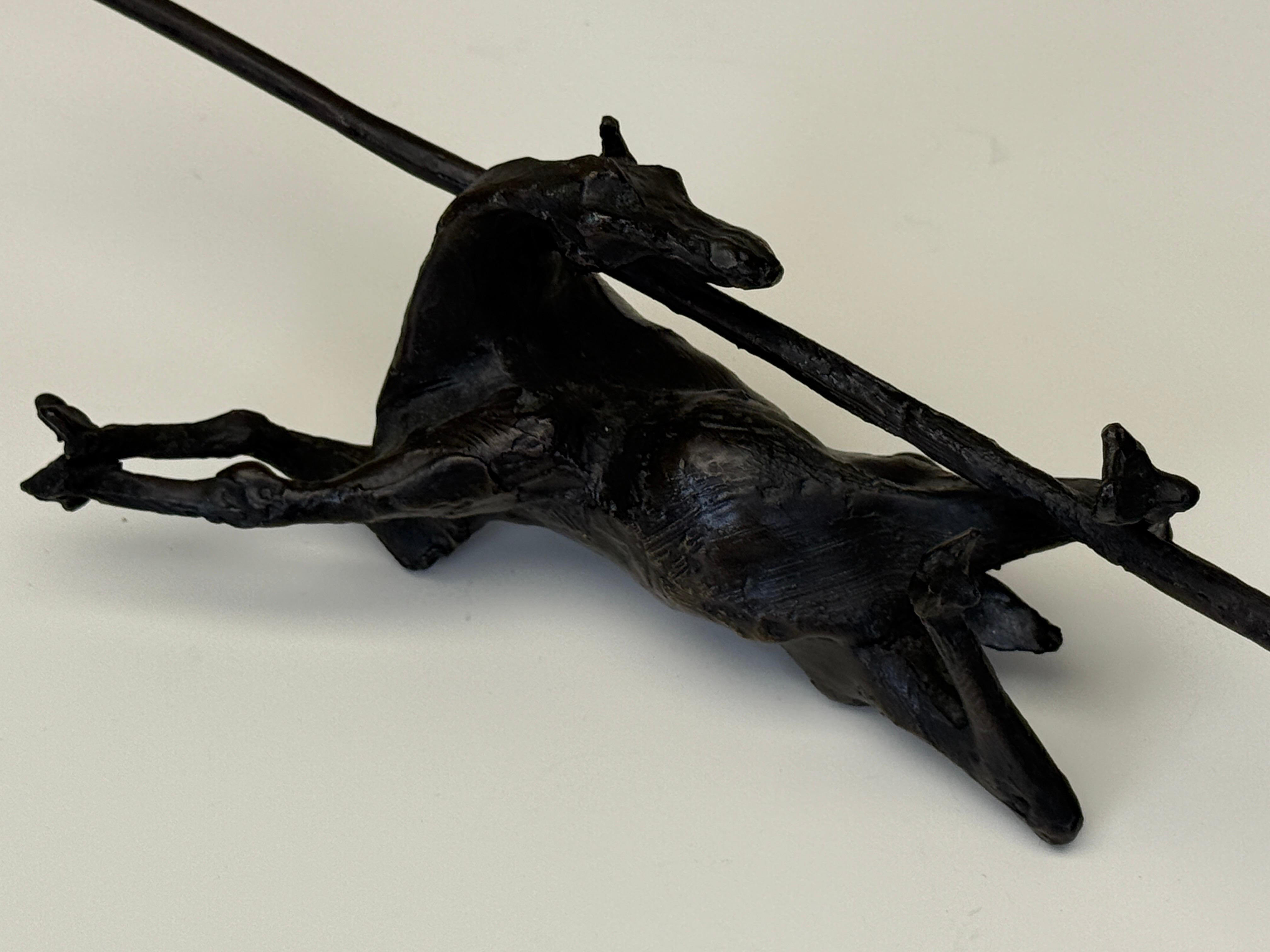Petite chèvre ligotée en bronze par Jack Zajak en vente 3